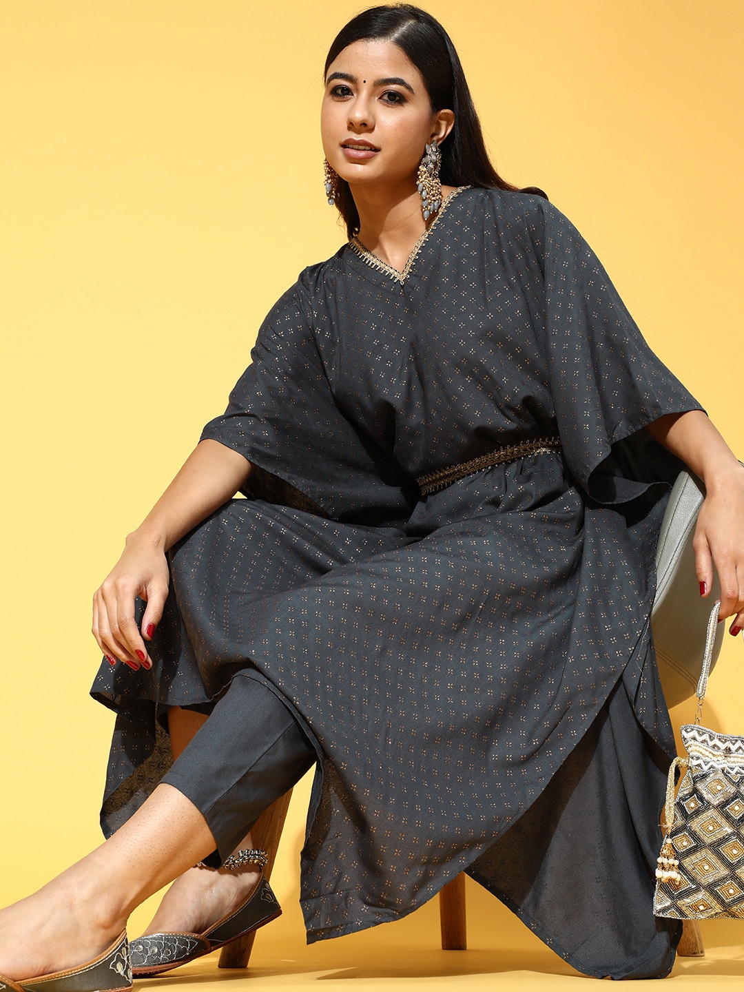 

Indo Era Deep Charcoal Printed Kurta with Solid Trousers