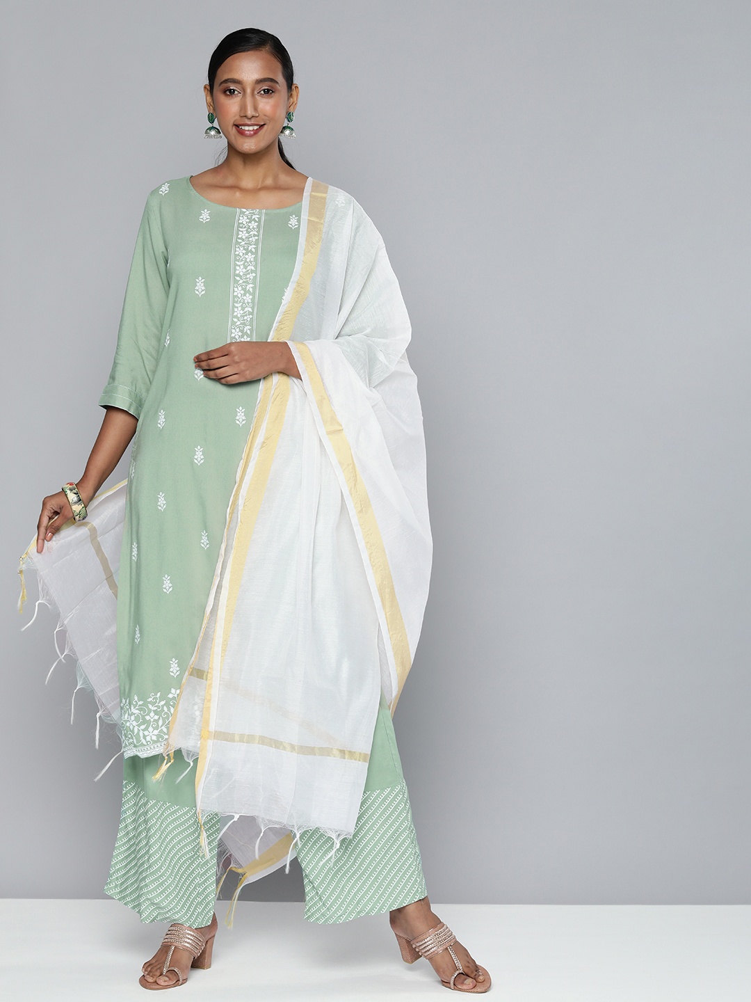 

Vishudh Women Green Ethnic Motifs Printed Kurta with Palazzos & Dupatta