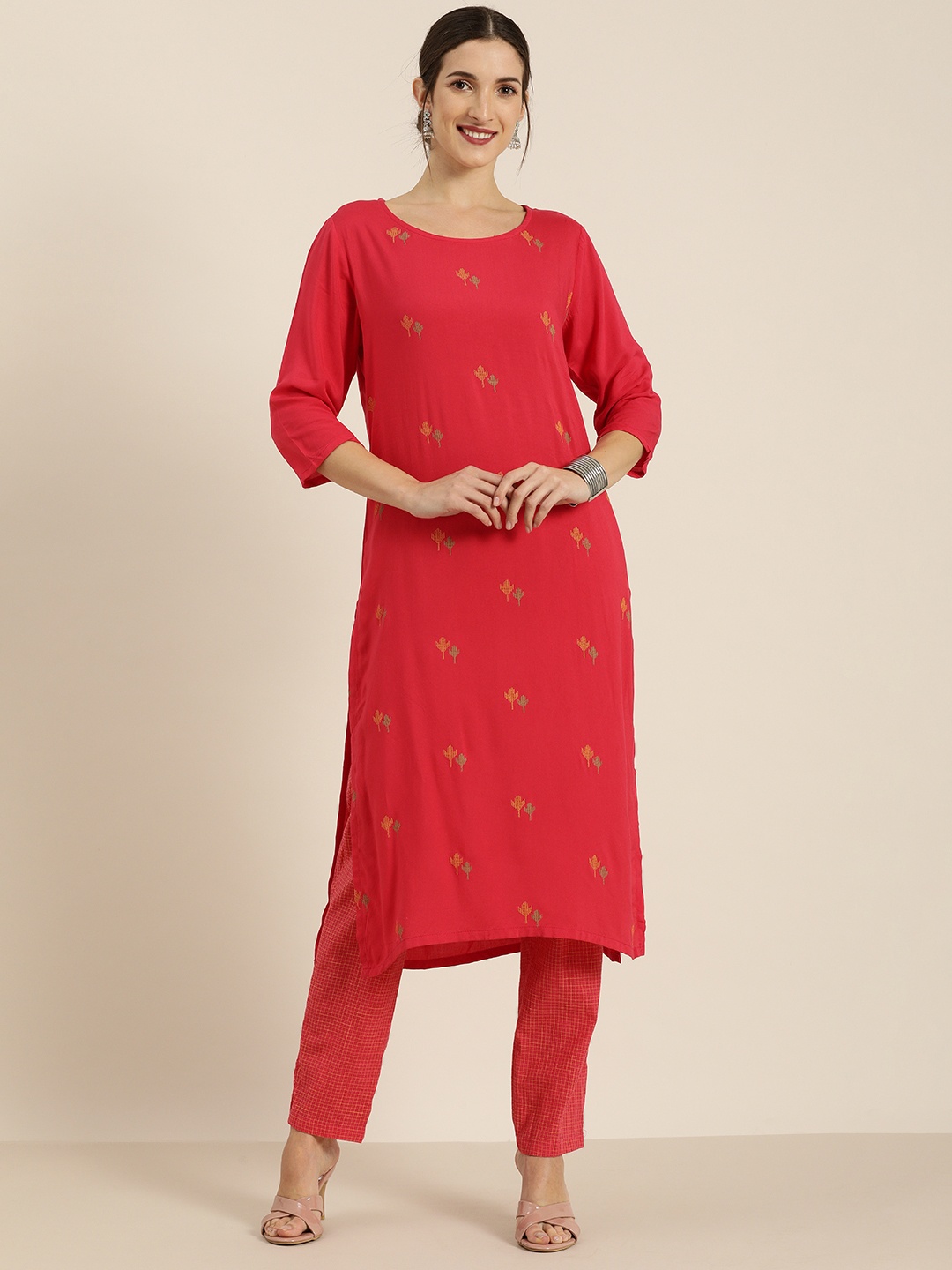 

Vishudh Women Pink & Lime Green Printed Regular Kurta with Trousers