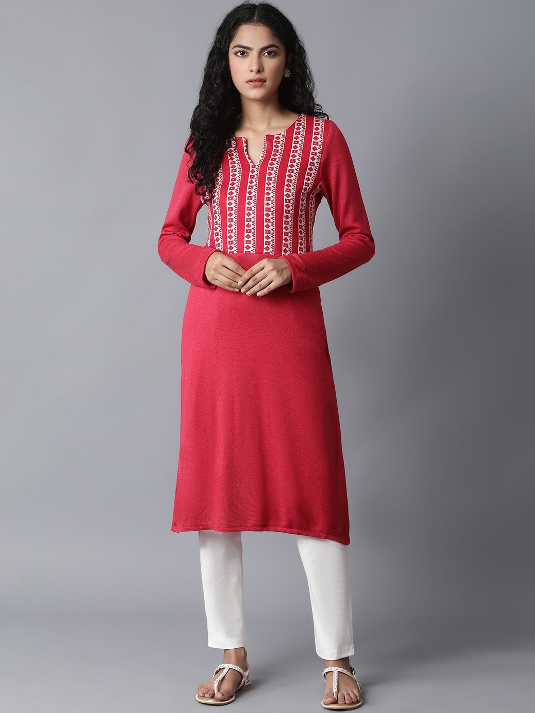 

W Women Pink Ethnic Motifs Yoke Design Thread Work Kurta