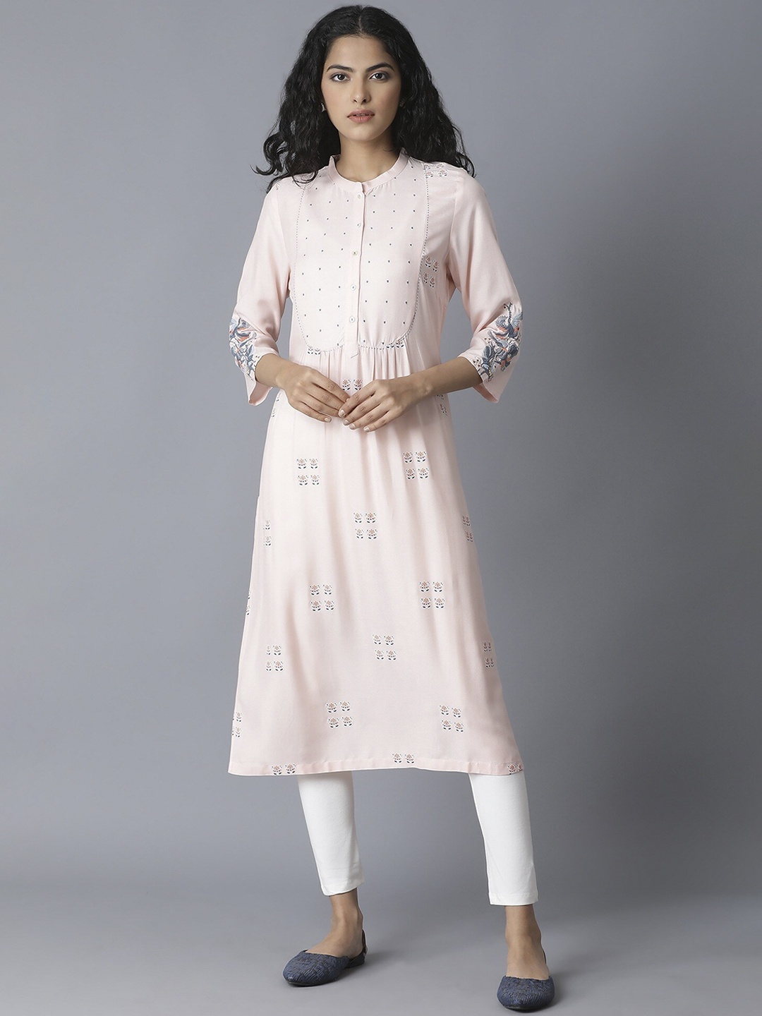 

W Women Pink Ethnic Motifs Printed A-Line Kurta
