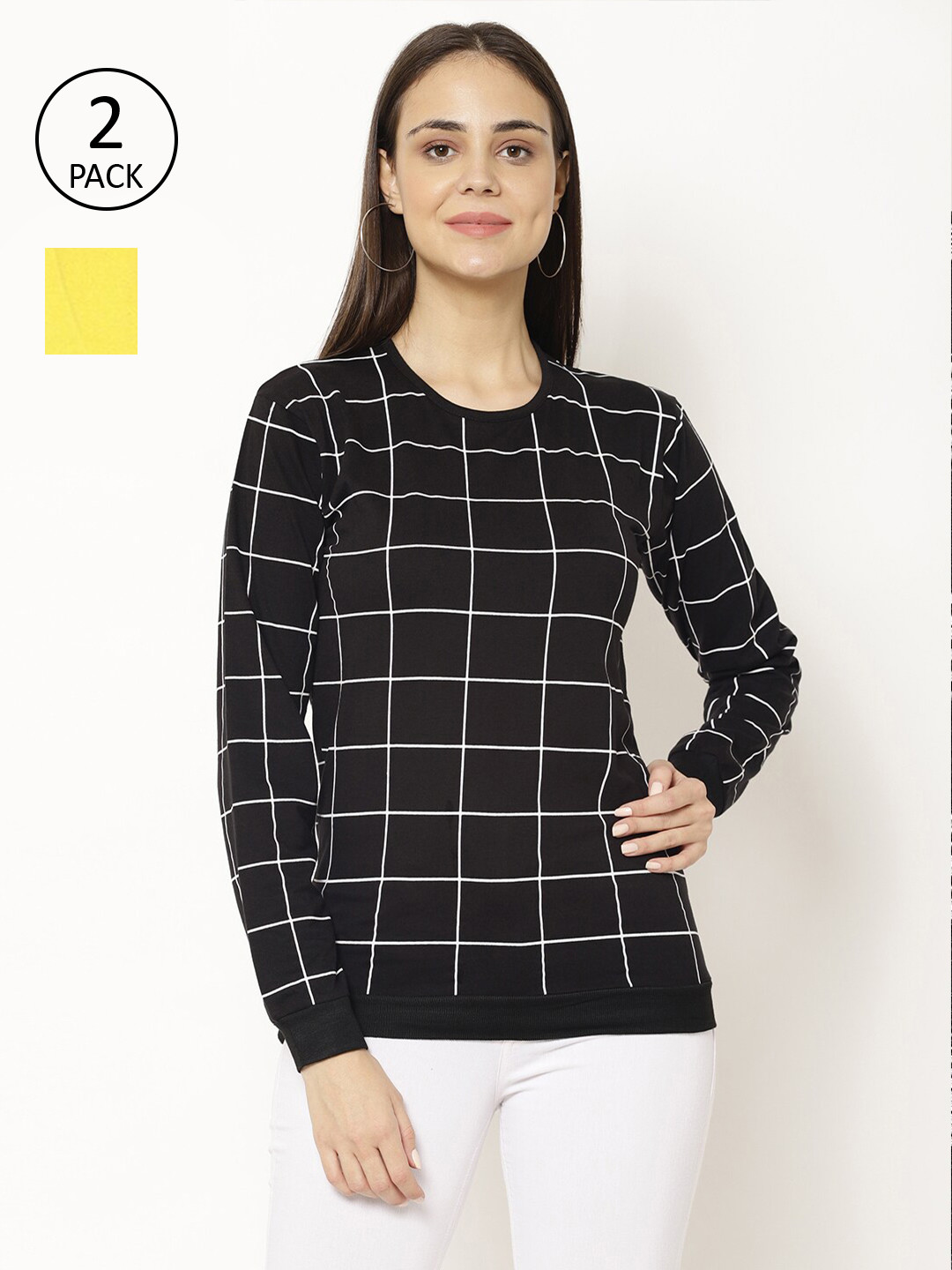 

VIMAL JONNEY Women Black Checked T-shirt