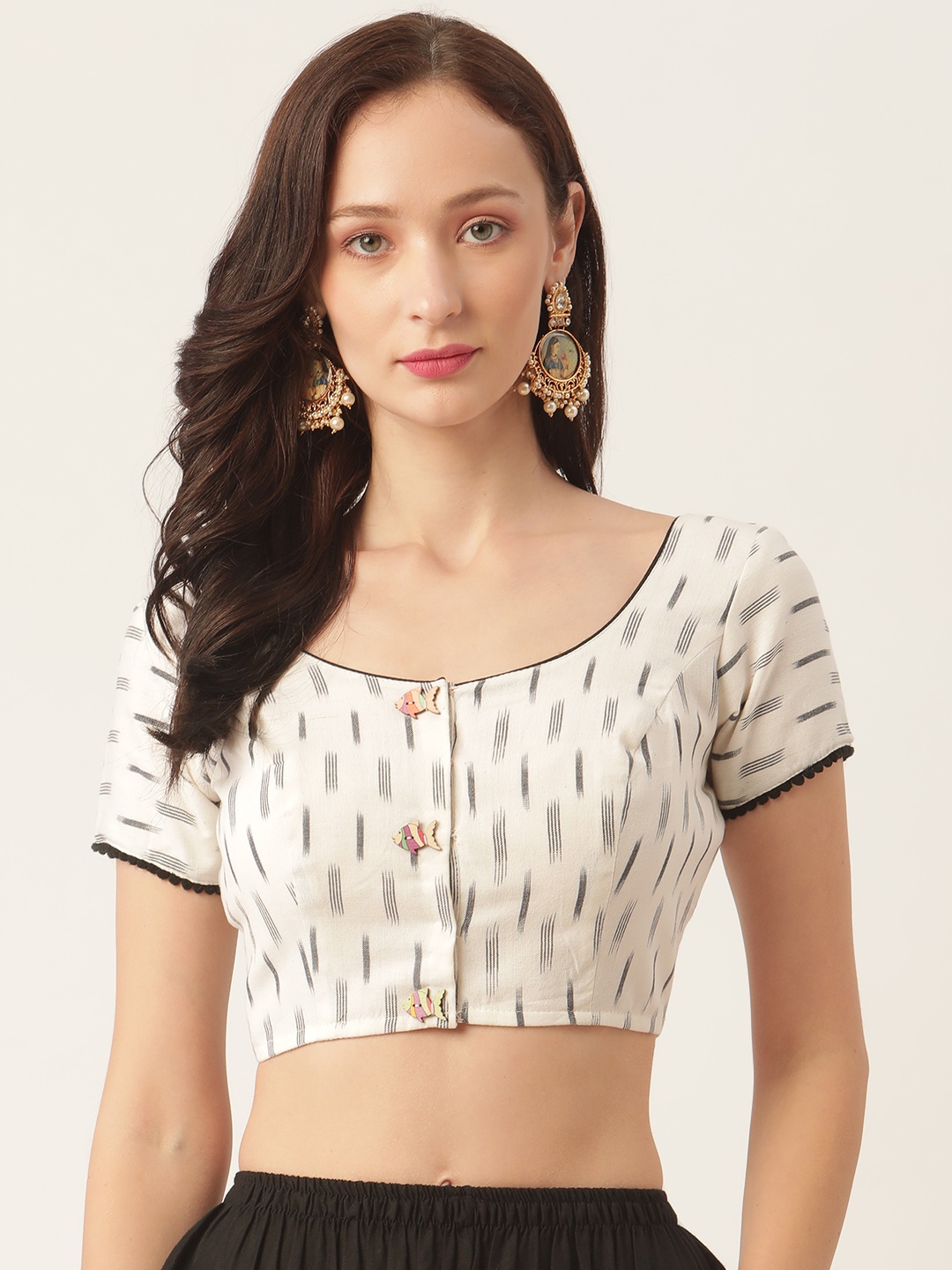 

Studio Shringaar White Pure Cotton Ikat Design Saree Blouse