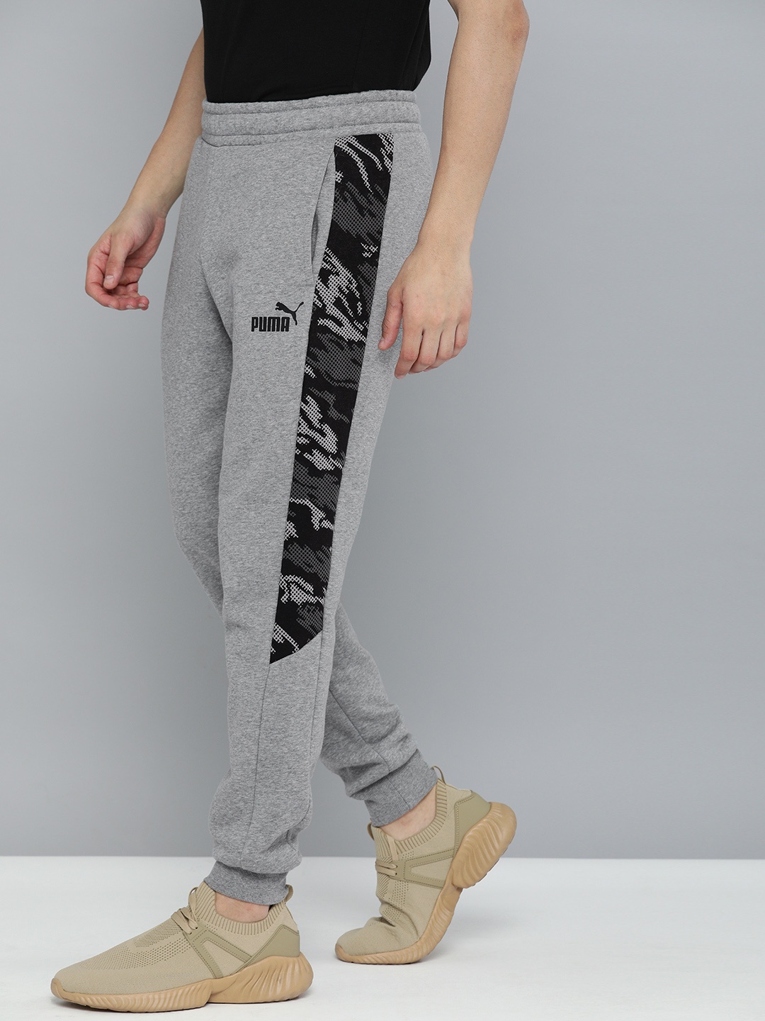 

Puma Men Grey Melange Graphic Print Detail Joggers