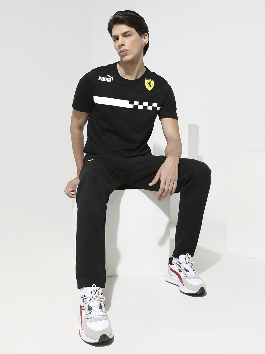 

PUMA Motorsport Men Black Printed Ferrari Race Speed Driver Series Pure Cotton MSP T-shirt
