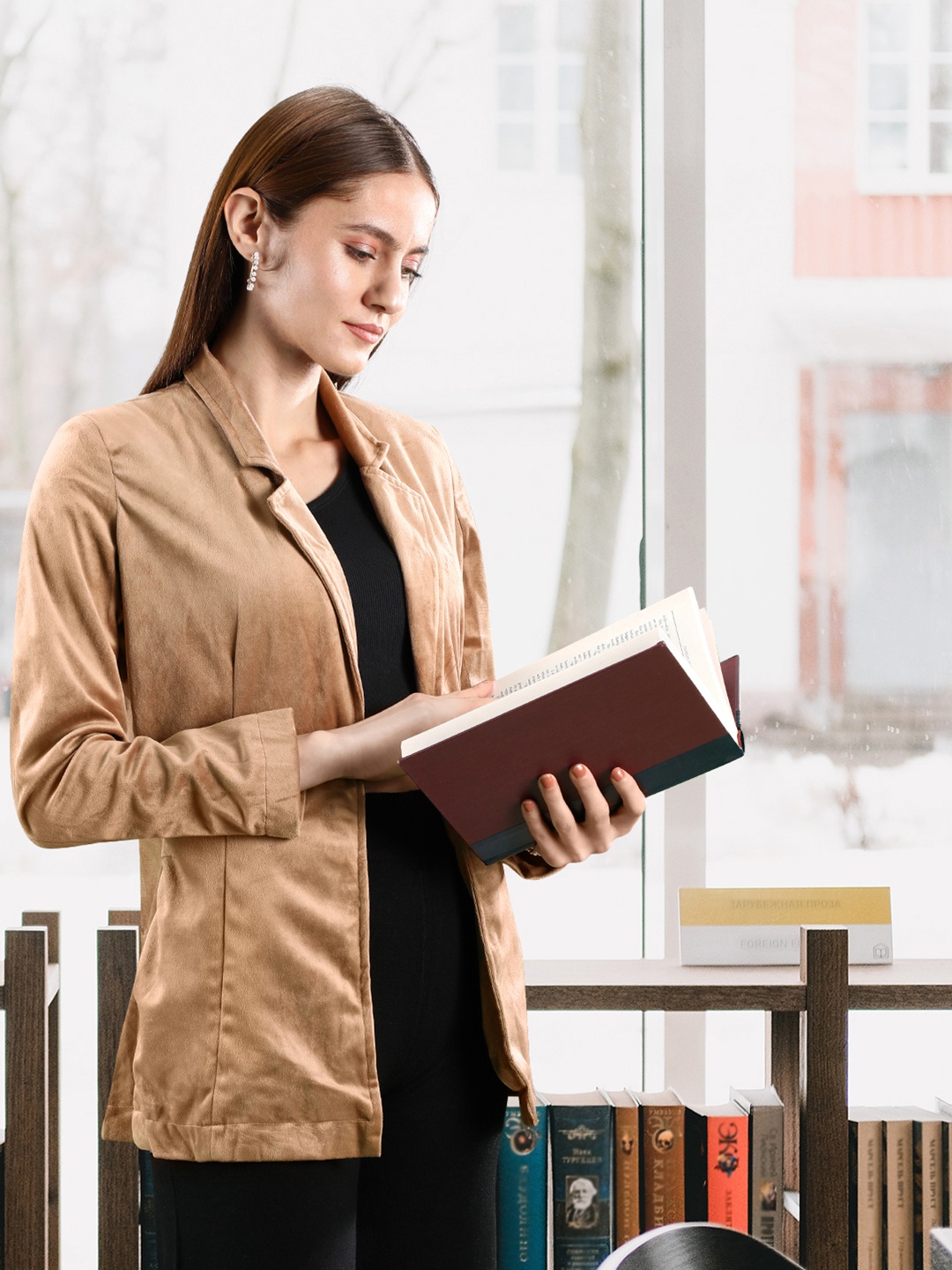 

Campus Sutra Women Brown Comfort Fit Double-Breasted Casual Blazer