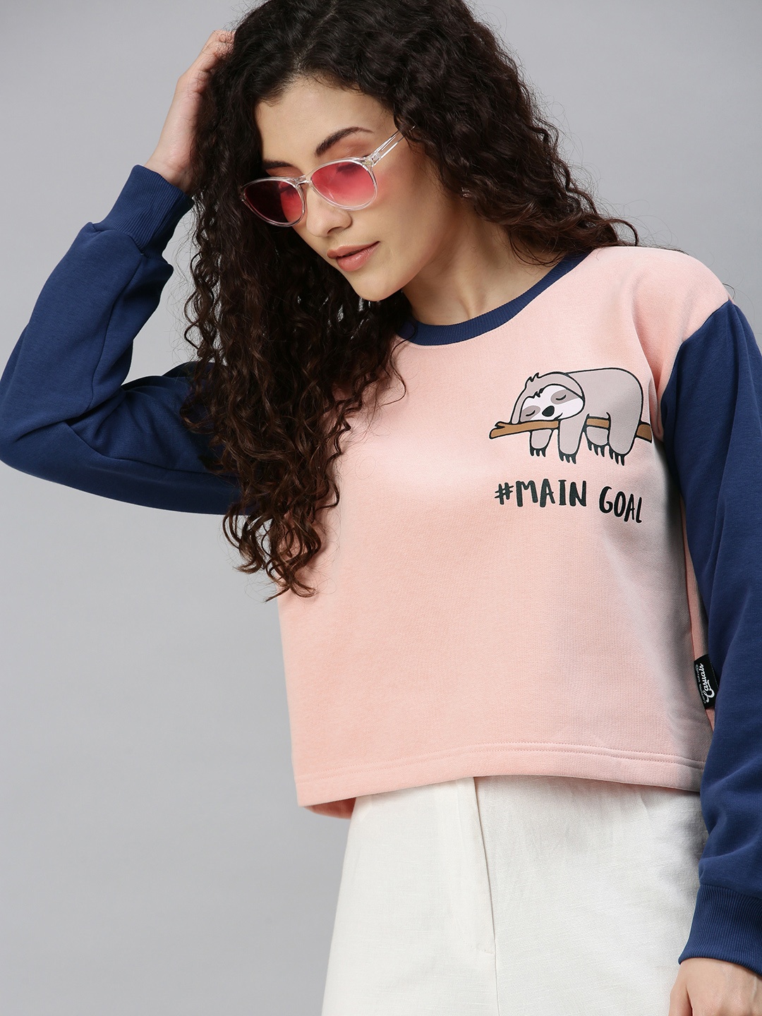 

Campus Sutra Women Pink & Navy Blue Printed Cropped Sweatshirt