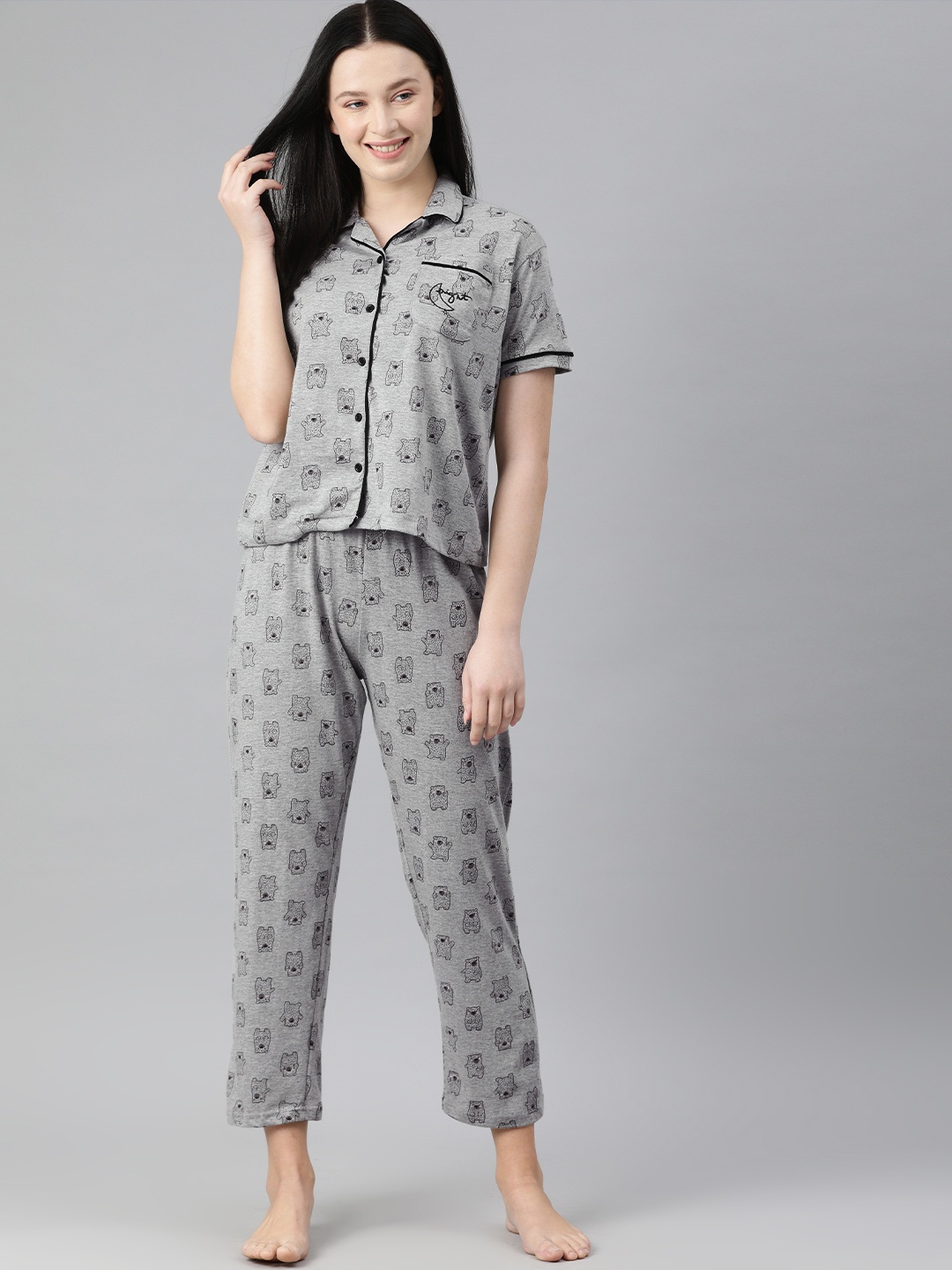 

Campus Sutra Women Grey & Black Printed Night suit