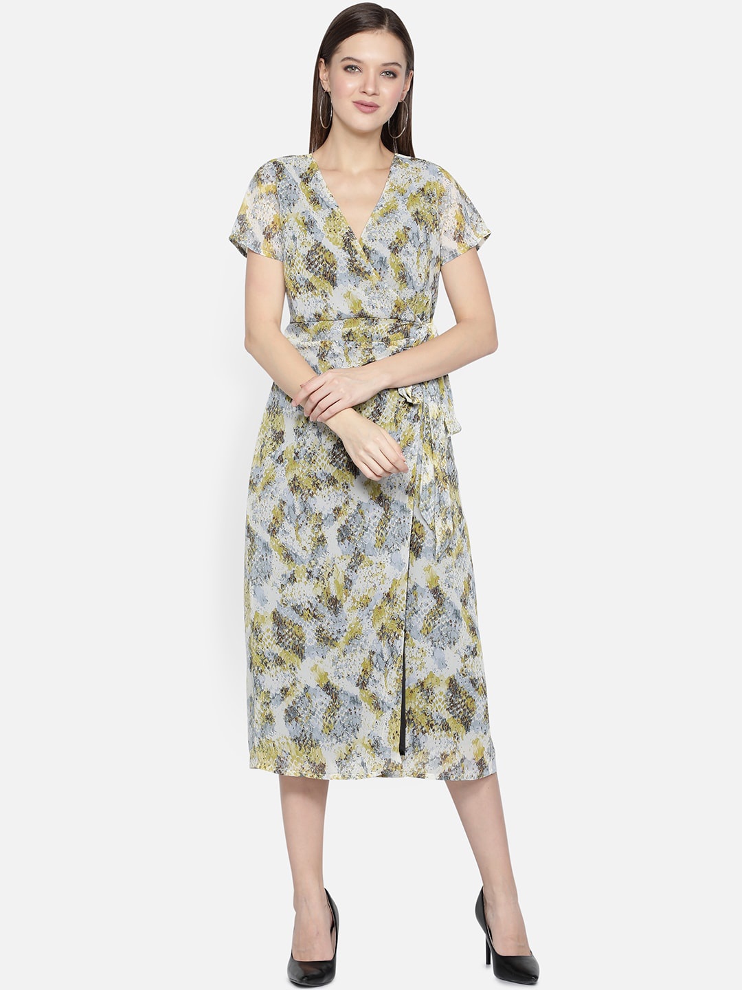 

DESI WOMANIYA Cream-Coloured & Blue Floral Georgette Midi Dress