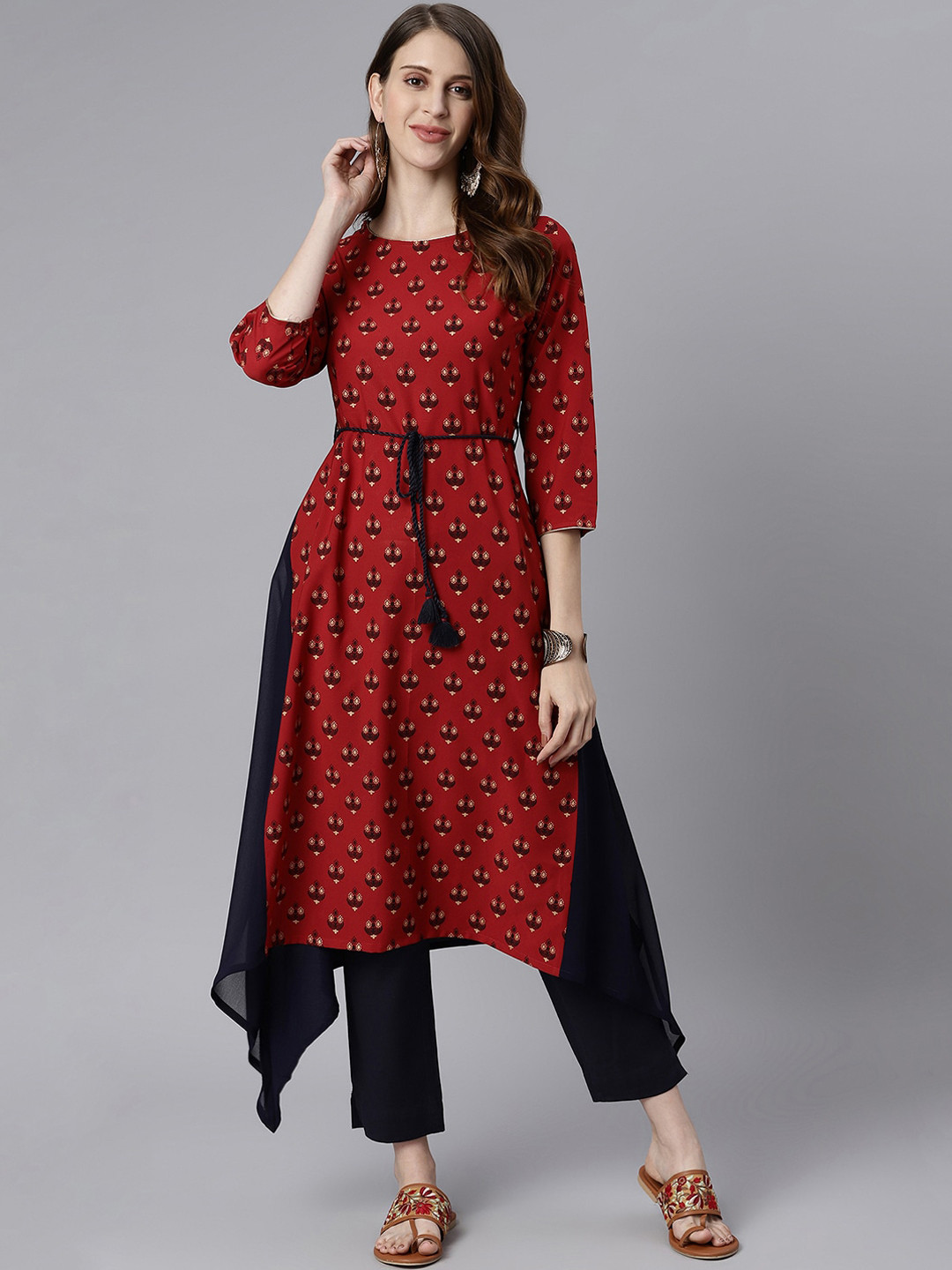 

Janasya Women Maroon & Navy Blue Ethnic Motifs Printed Indie Prints Crepe Kurta