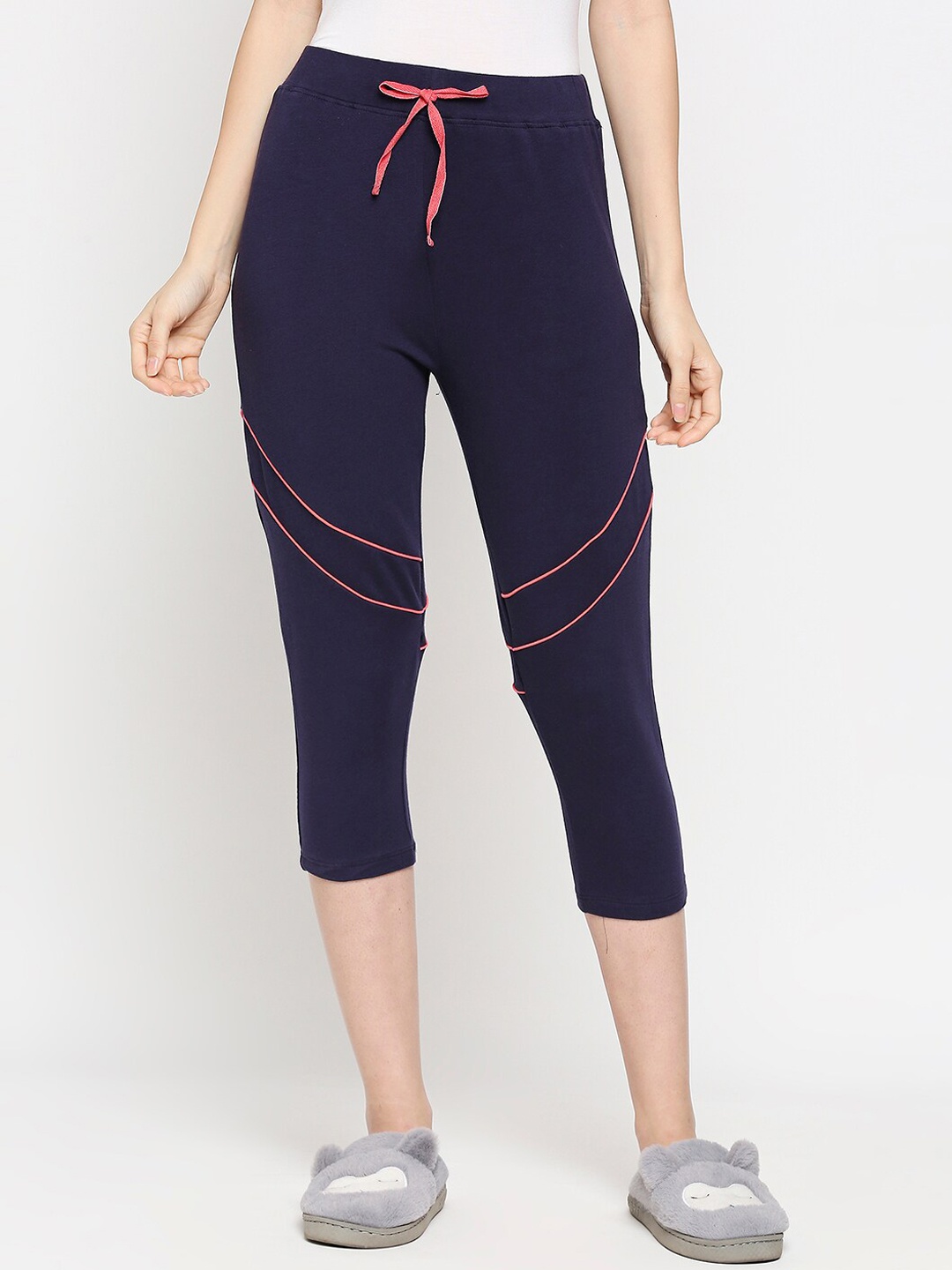 

XIN Women Navy Blue Solid Cotton Lounge Capris