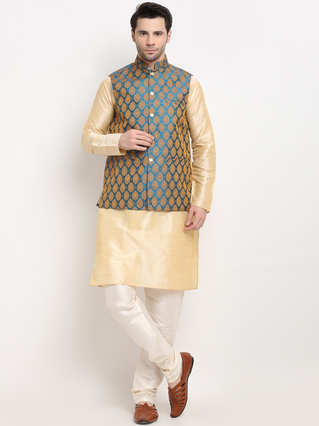 

Jompers Men Cream-Coloured & Off-White Solid Kurta with Churidar & Printed Nehru Jacket
