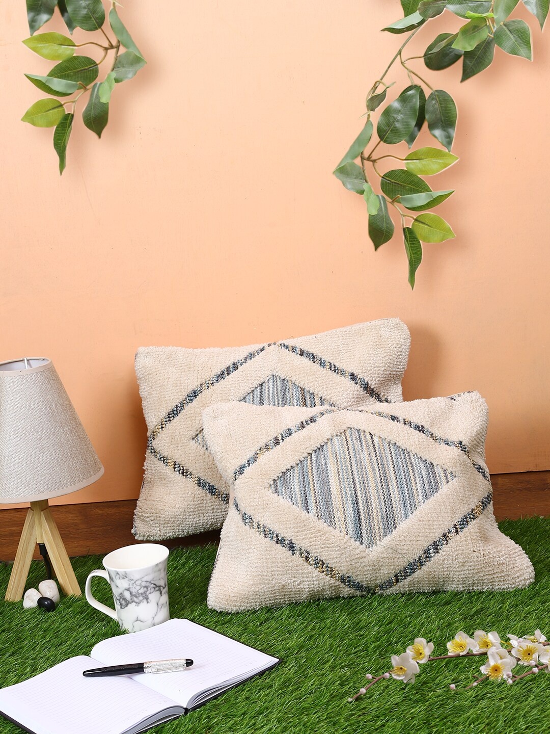 

ROMEE Set Of 2 Cream-Coloured & Blue Geometric Rectangle Cushion Covers