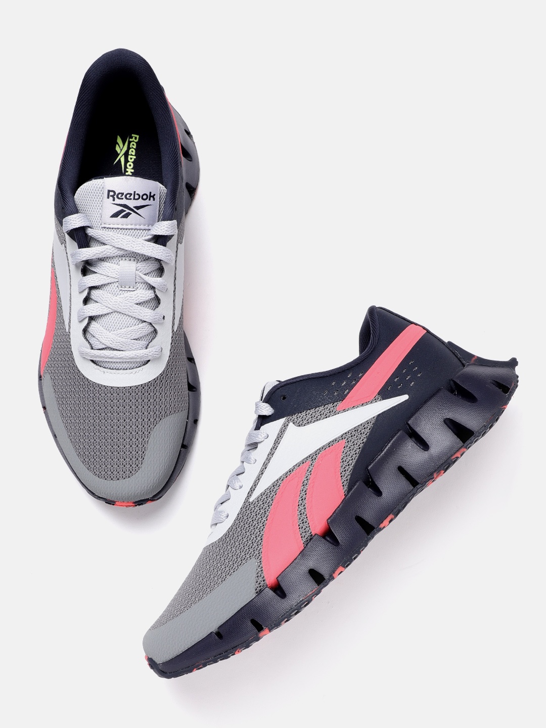 

Reebok Men Grey & Navy Blue Zig Dynamica 2.0 Woven Design Running Shoes
