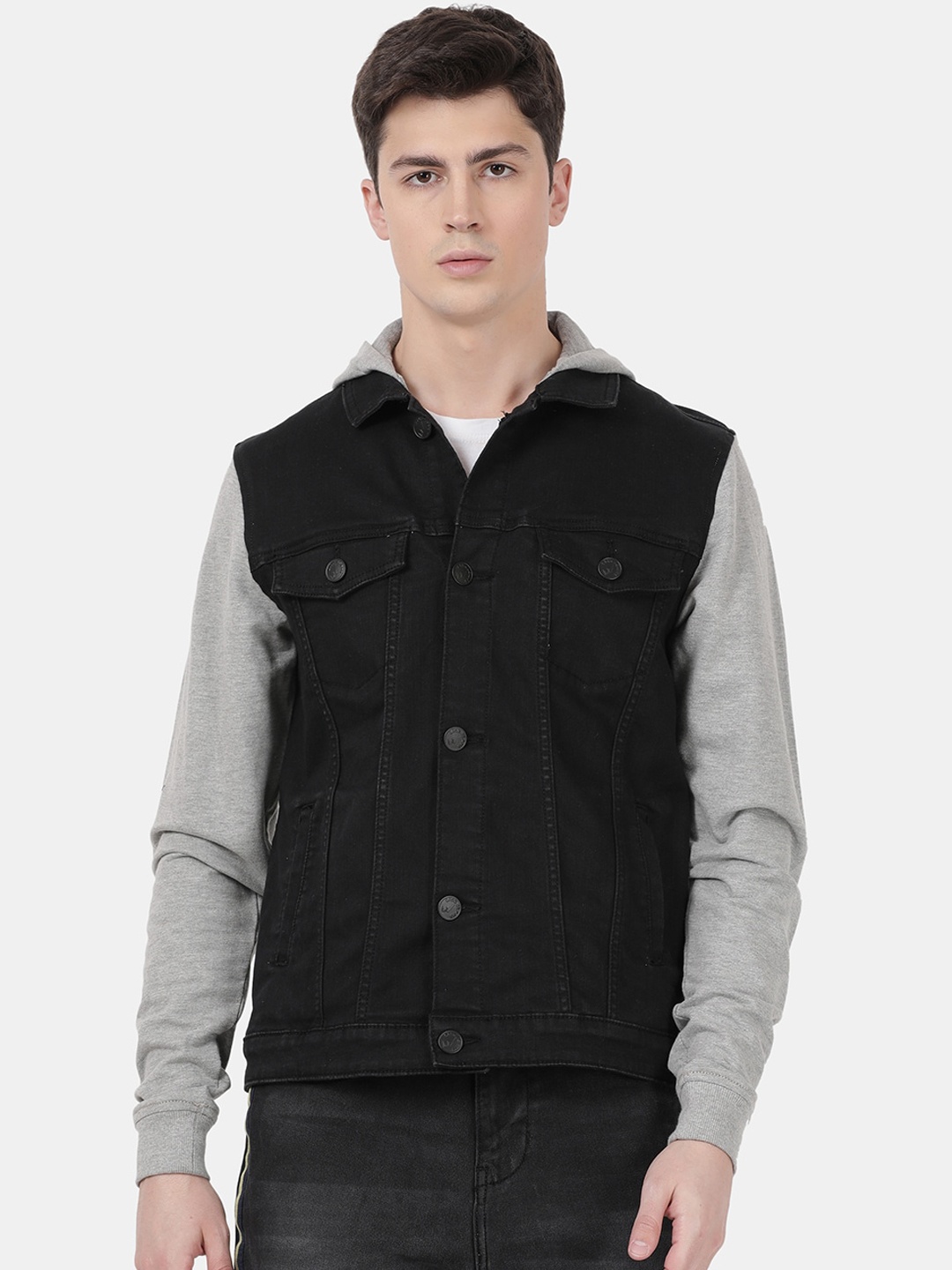 

Llak Jeans Men Black Longline Denim Jacket