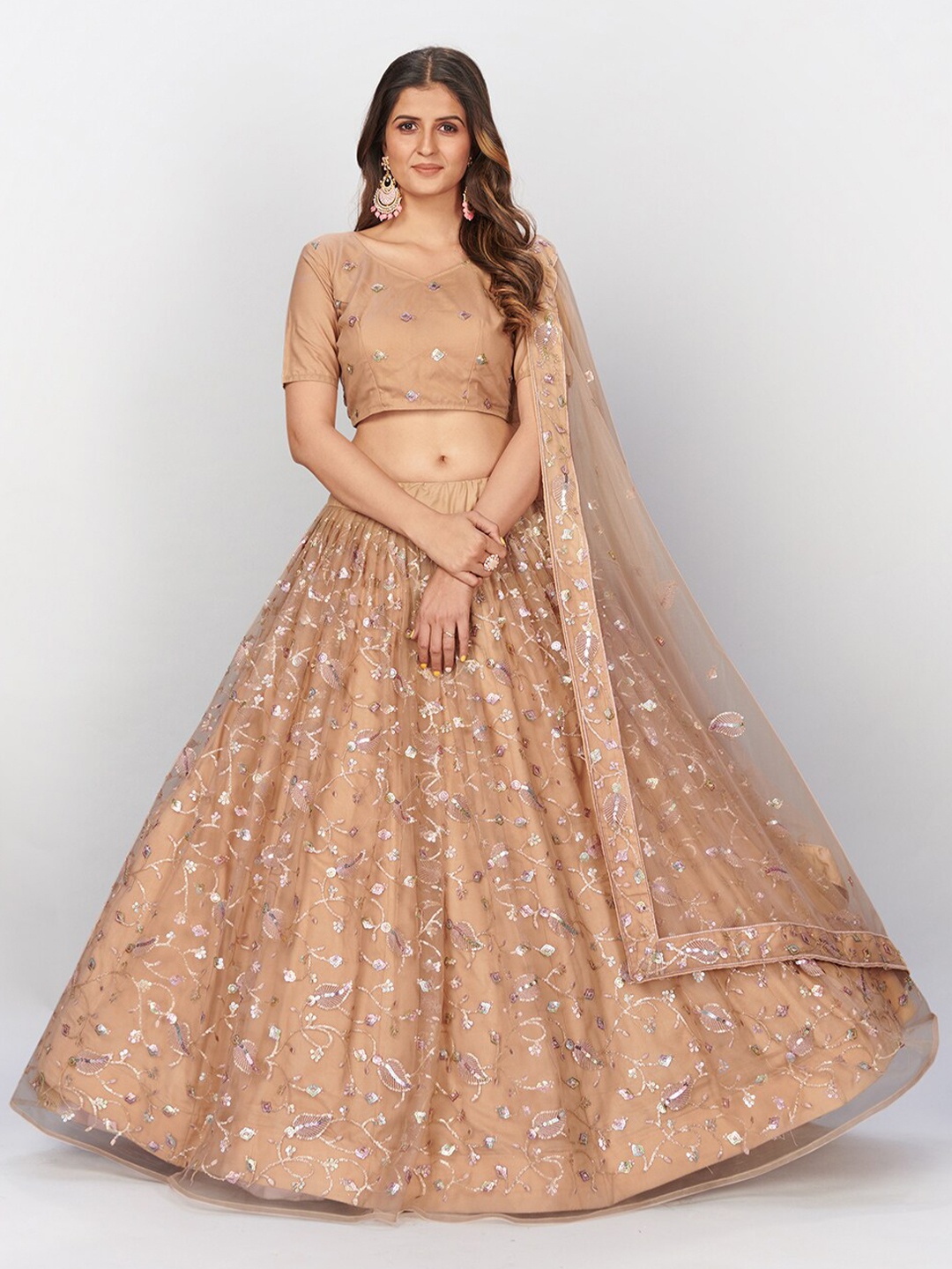 

SHOPGARB Beige & Silver-Toned Embellished Sequinned Semi-Stitched Lehenga & Unstitched Blouse With Dupatta
