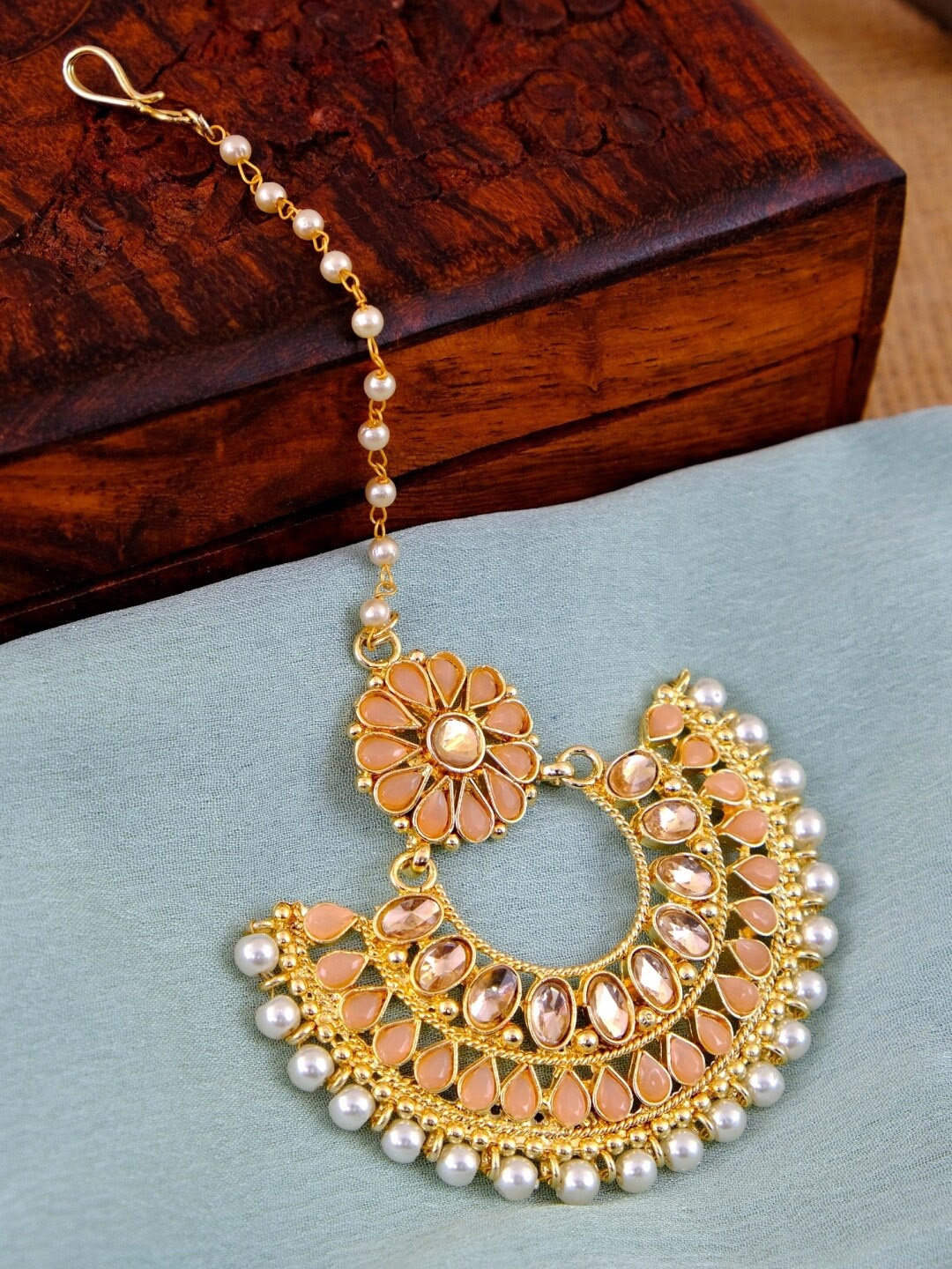 

Crunchy Fashion Gold-Plated Beige & Peach-Coloured Kundan-Studded & Beaded Meenakari Maang Tikka