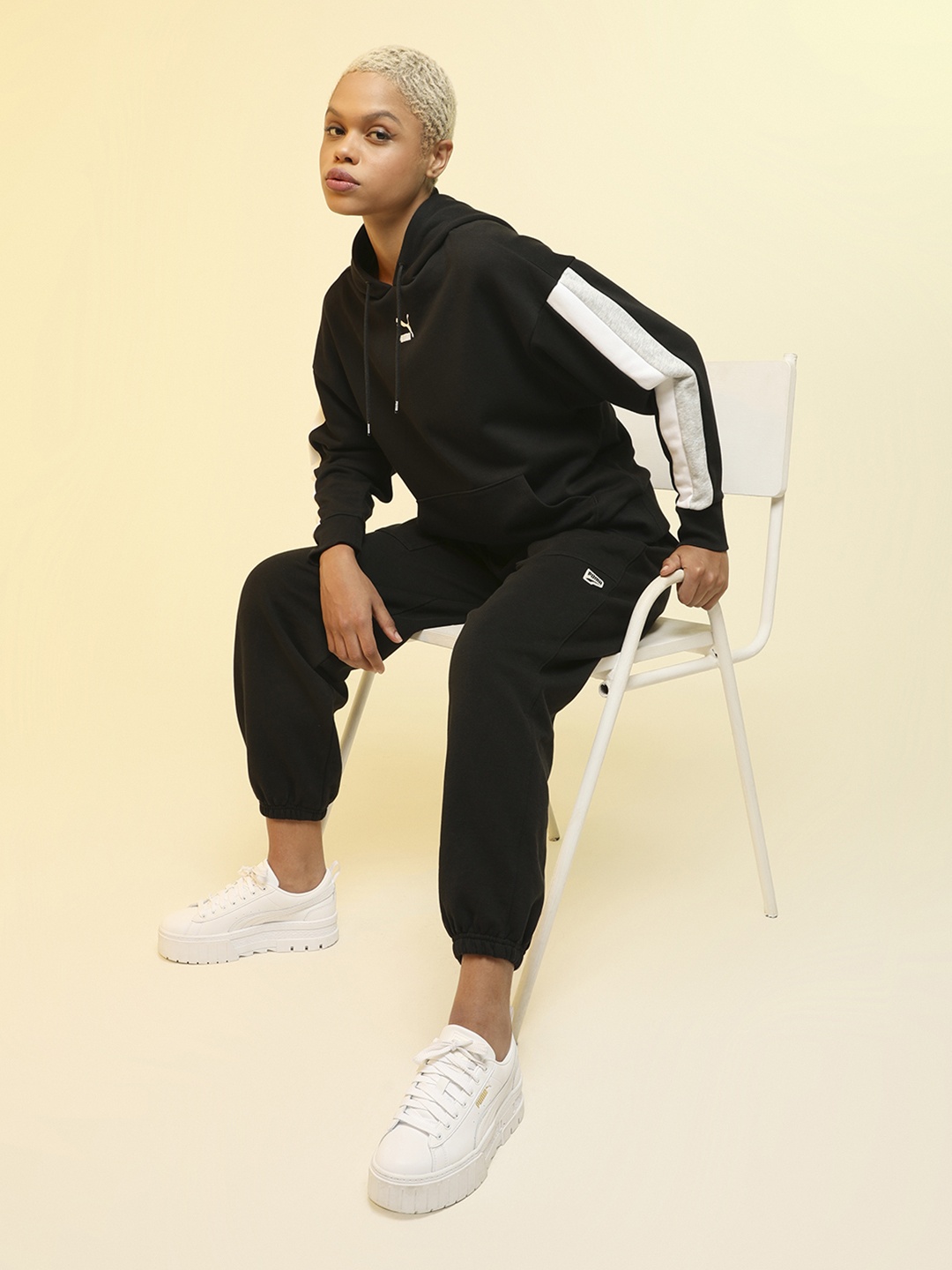 

Puma Women Black CLSX Hoodie Sweatshirt