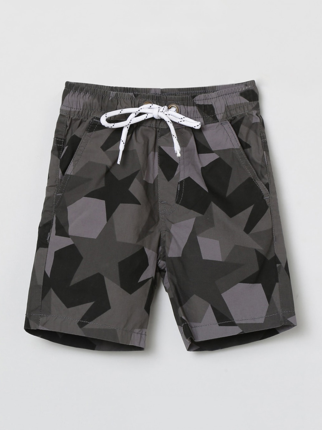 

max Boys Multicoloured Camouflage Printed Mid-Rise Regular Shorts, Multi