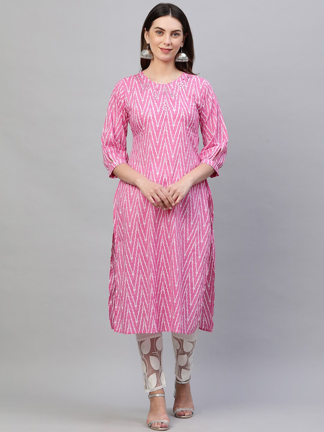 

FASHOR Women Pink & White Chevron Striped Kurta