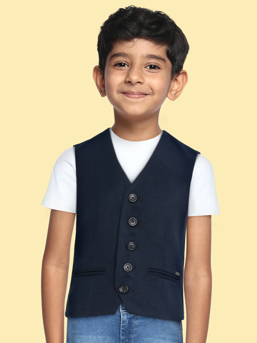 

Tommy Hilfiger Boys Navy Blue Solid Nehru Jacket