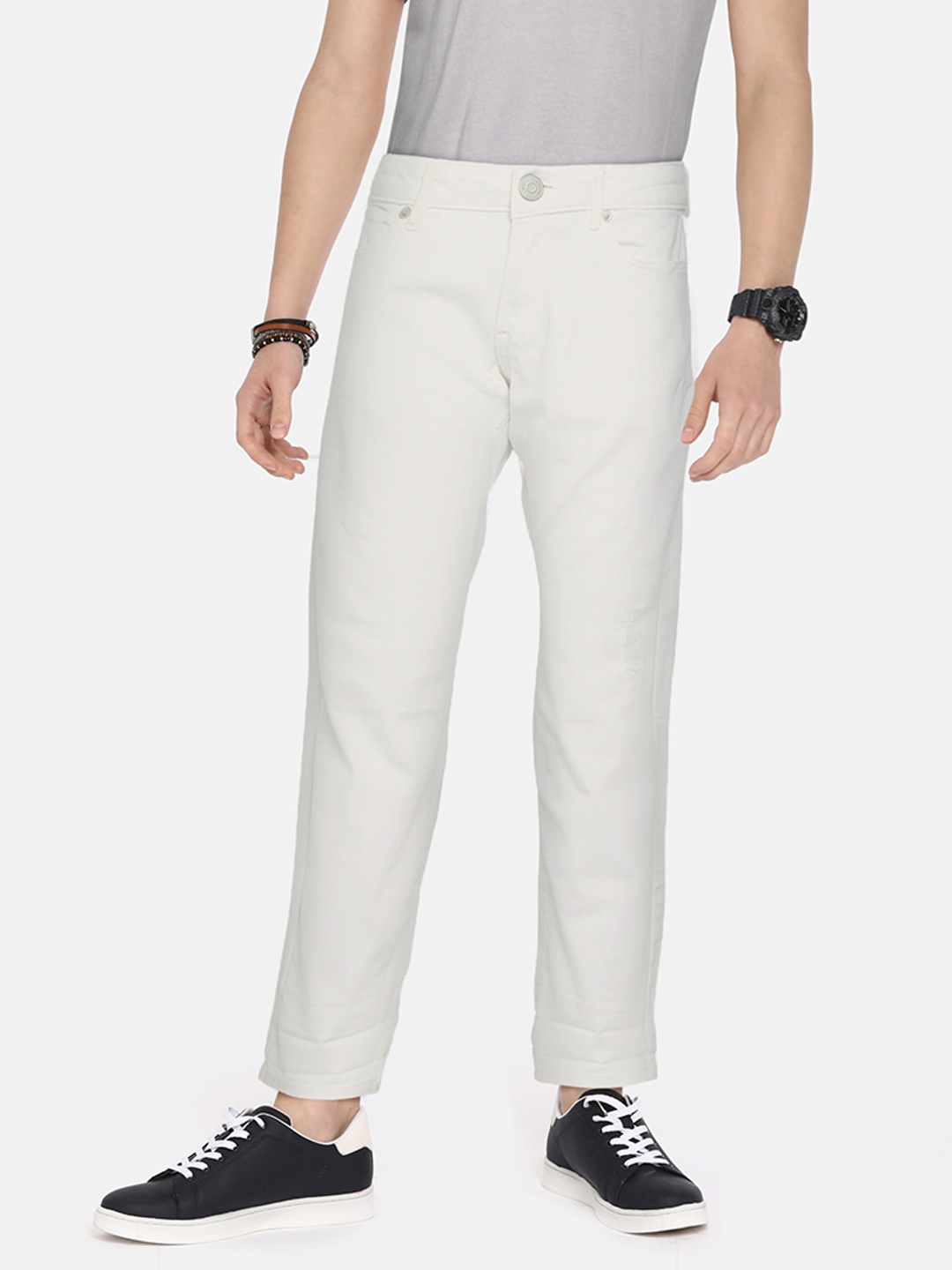 

Tommy Hilfiger Boys White Straight Fit Stretchable Jeans