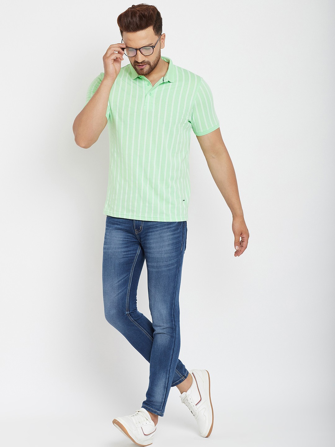 

Crimsoune Club Men Green Striped Polo Collar Slim Fit T-shirt