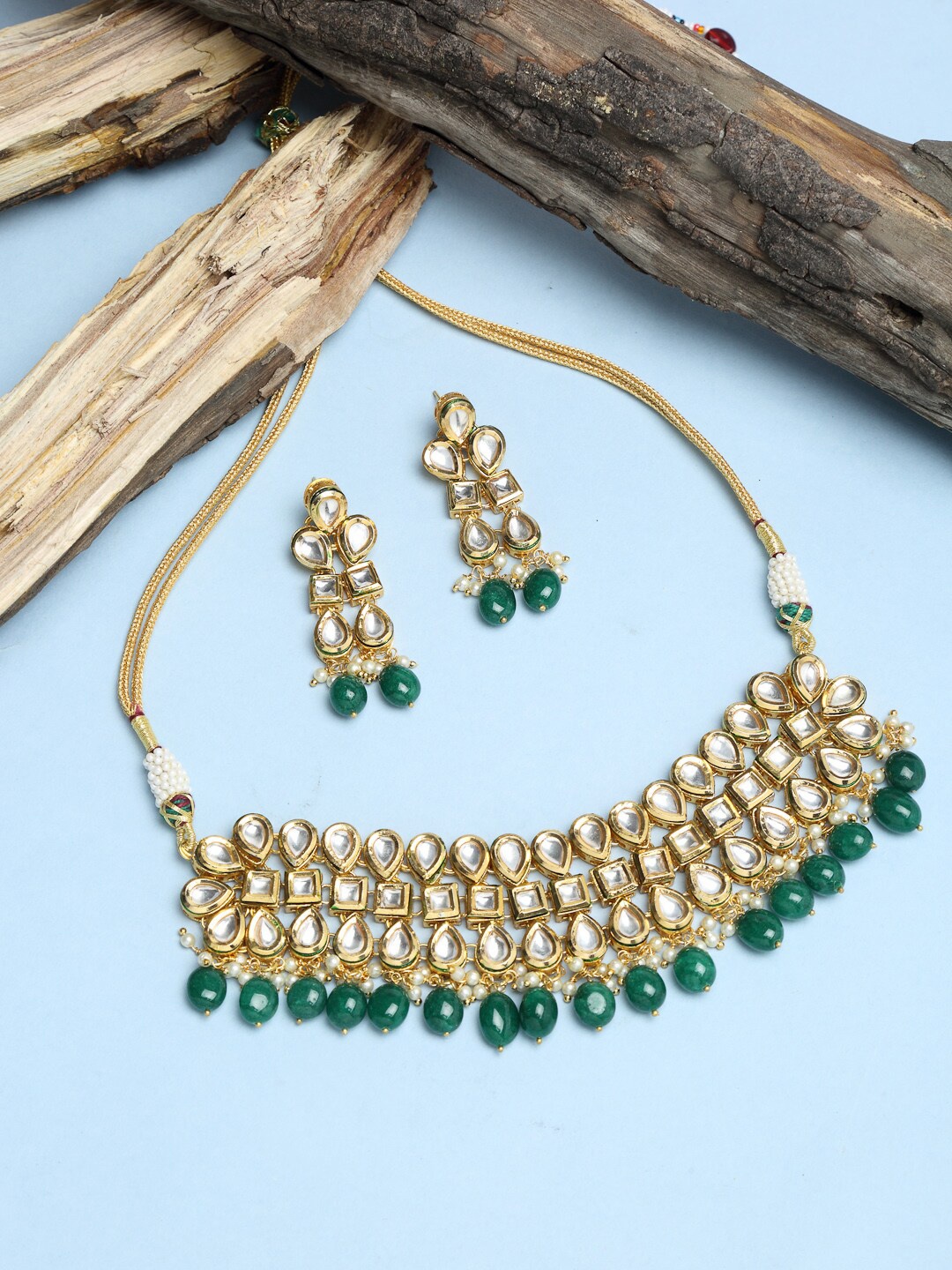 

Ruby Raang Gold-Plated Green & White Kundan-Studded & Beaded Handcrafted Jewellery Set