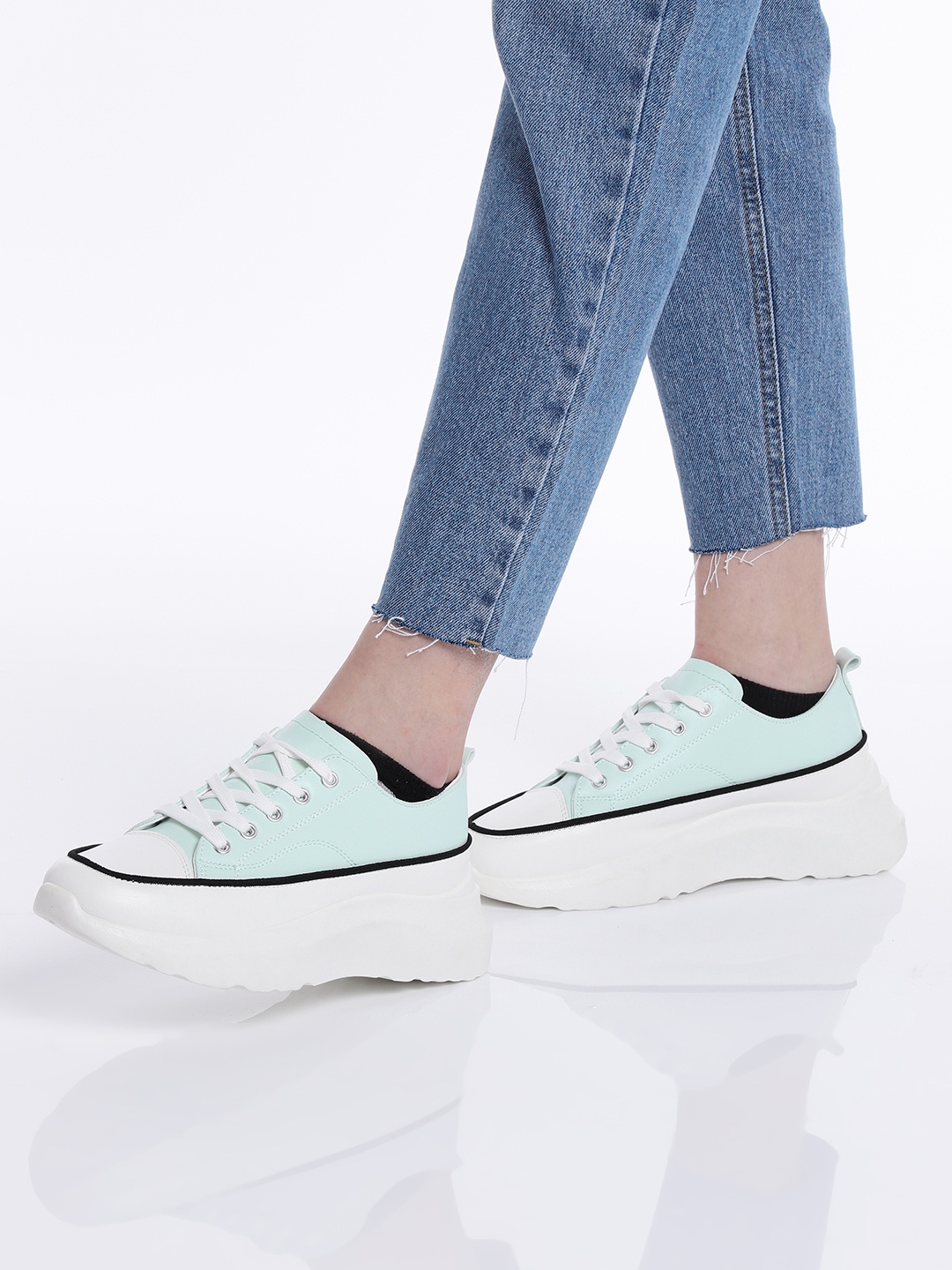 

Mast & Harbour Women Mint Green & White Colourblocked Chunky Sneakers