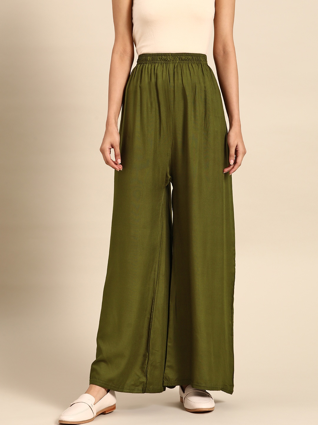

Saadgi Women Olive Green Solid Ethnic Straight Palazzos