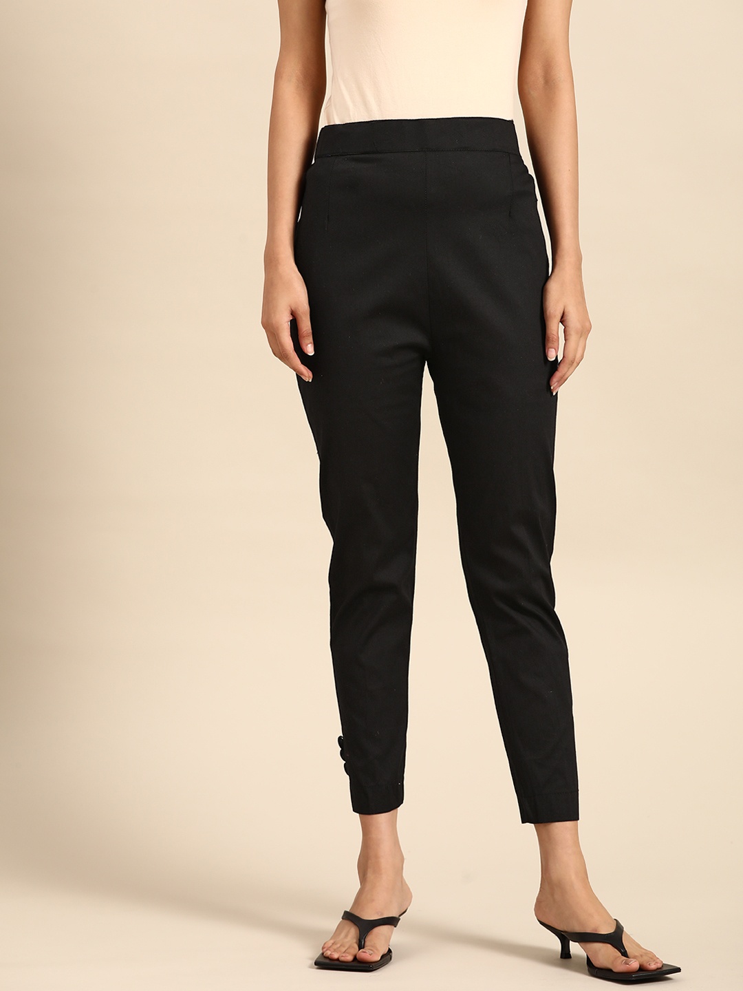 

Saadgi Women Black Comfort High-Rise Easy Wash Cropped Cotton Cigerette Trousers