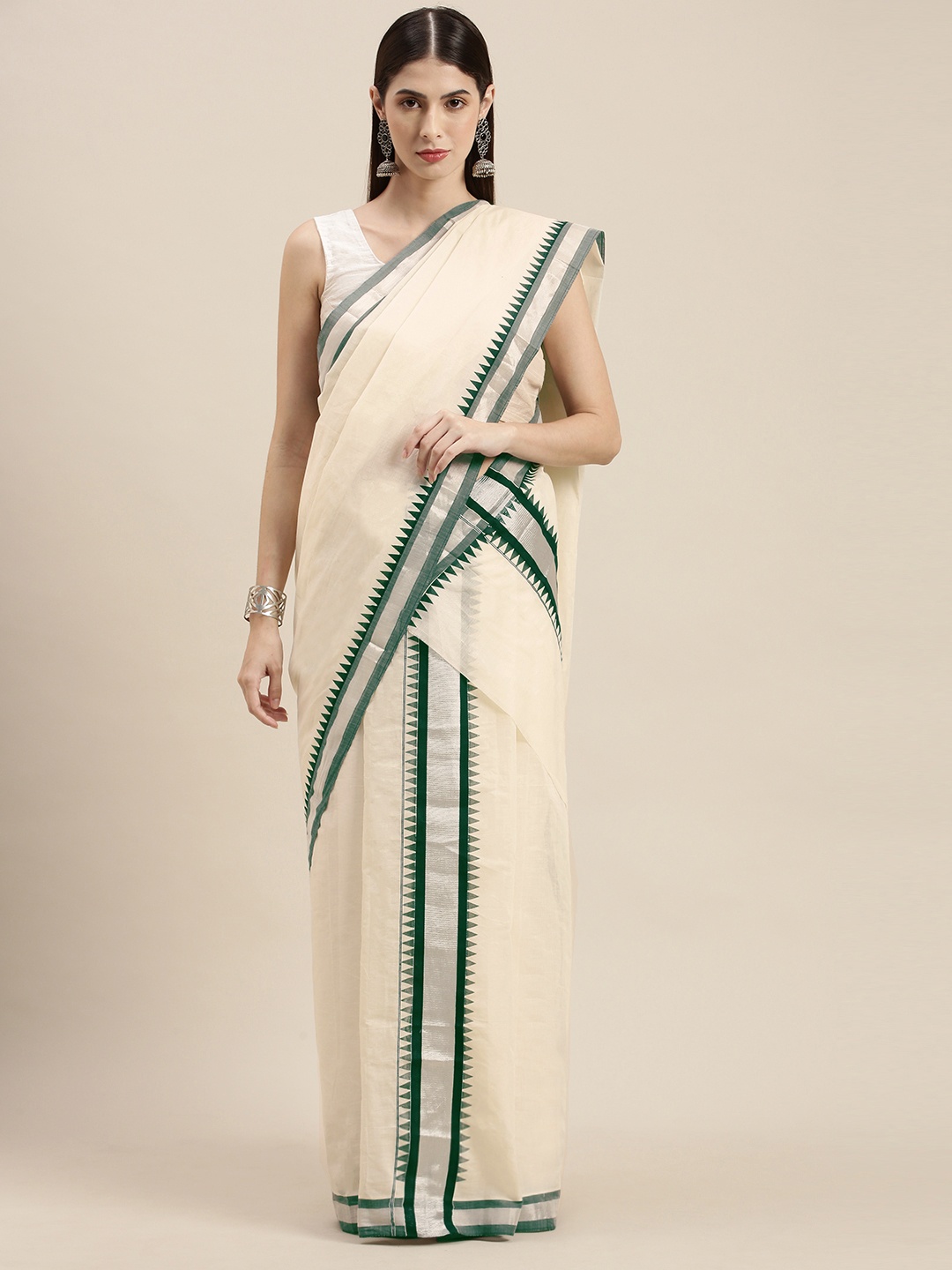 

Thara Saree Off White Pure Cotton Kasavu Handloom Sarees