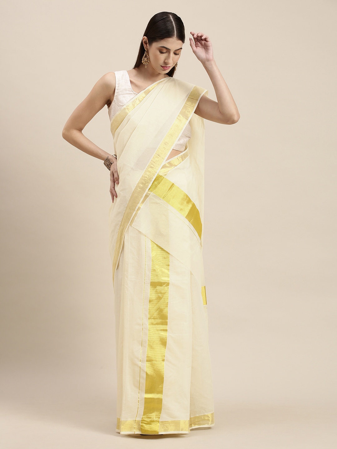 

Thara Saree Off White & Gold-Toned Zari Kerala Cotton Set Mundu Saree