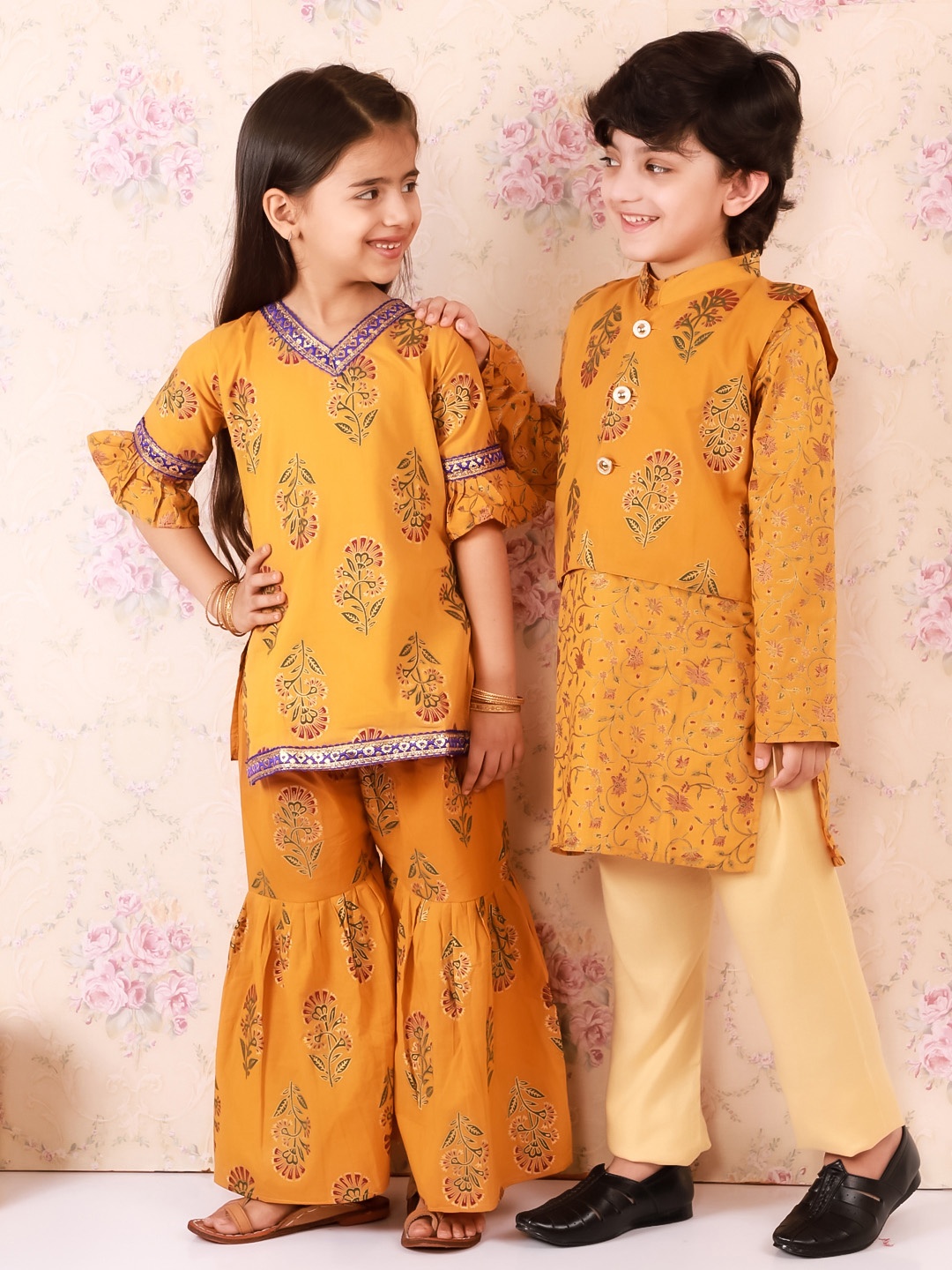 

KID1 Girls Yellow Ethnic Motifs Block Printed Pure Cotton Kurti with Sharara