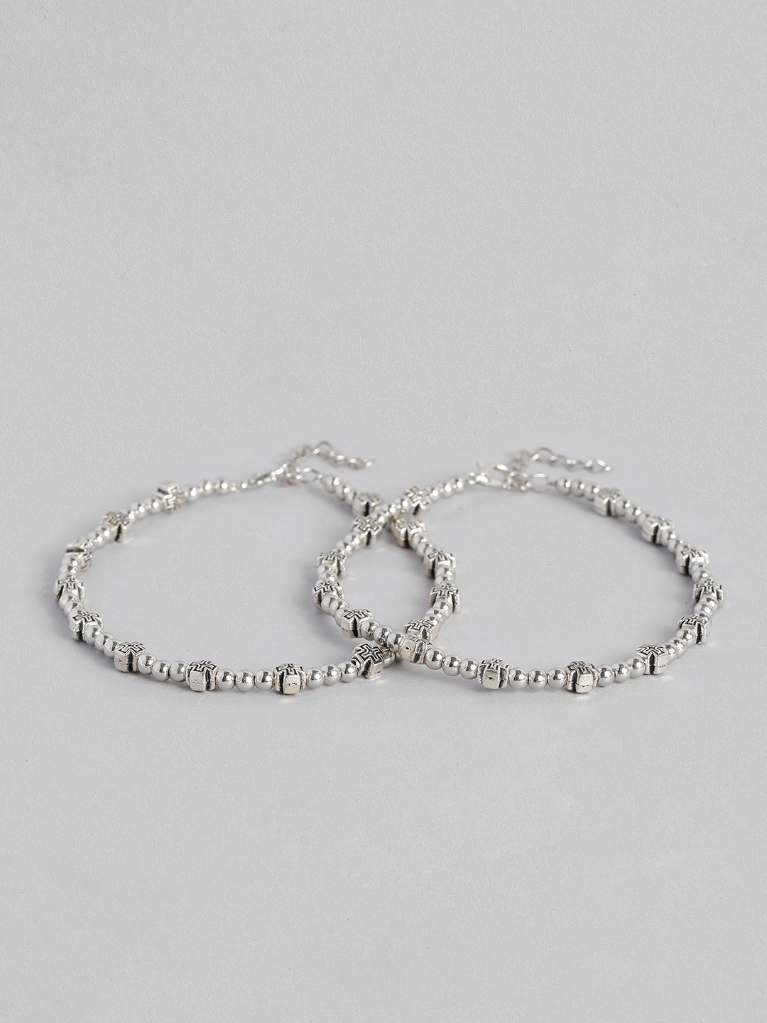 

LAIDA Set of 2 Oxidized Silver-Plated Beaded Handcrafted Anklets
