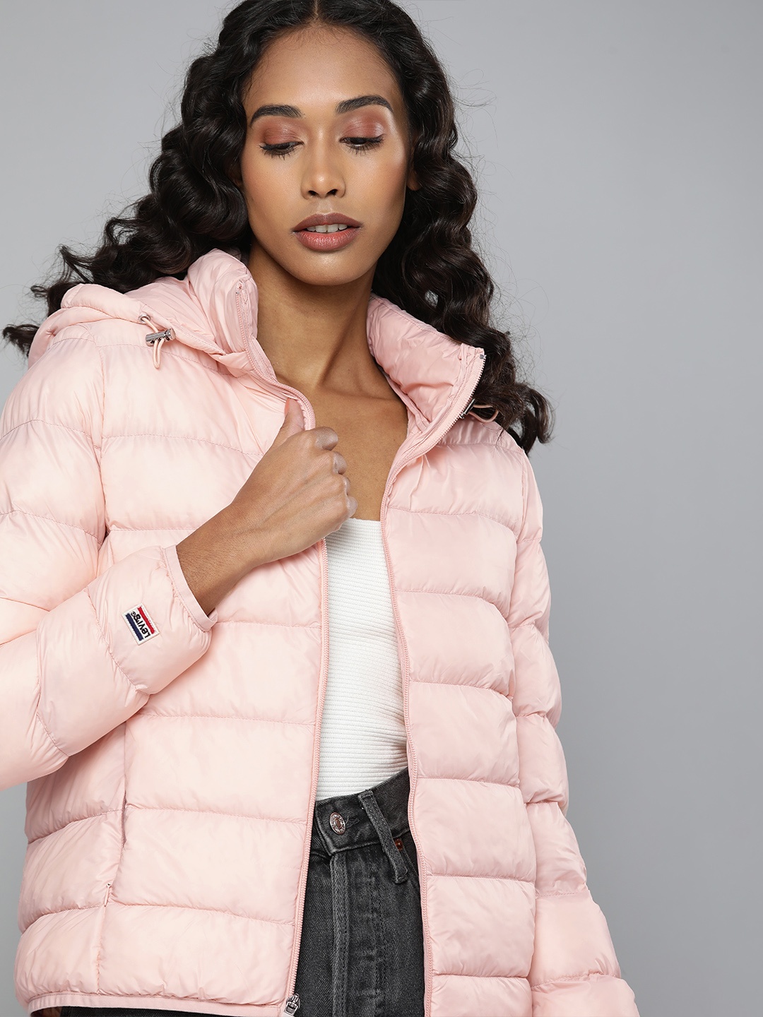 

Levis Women Peach-Coloured Solid Detachable Hooded Puffer Jacket