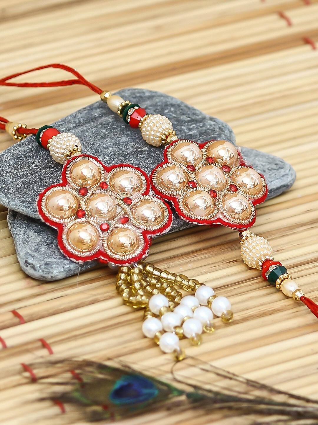 

eCraftIndia Unisex Pearls Bhaiya Bhabhi Rakhi, Gold