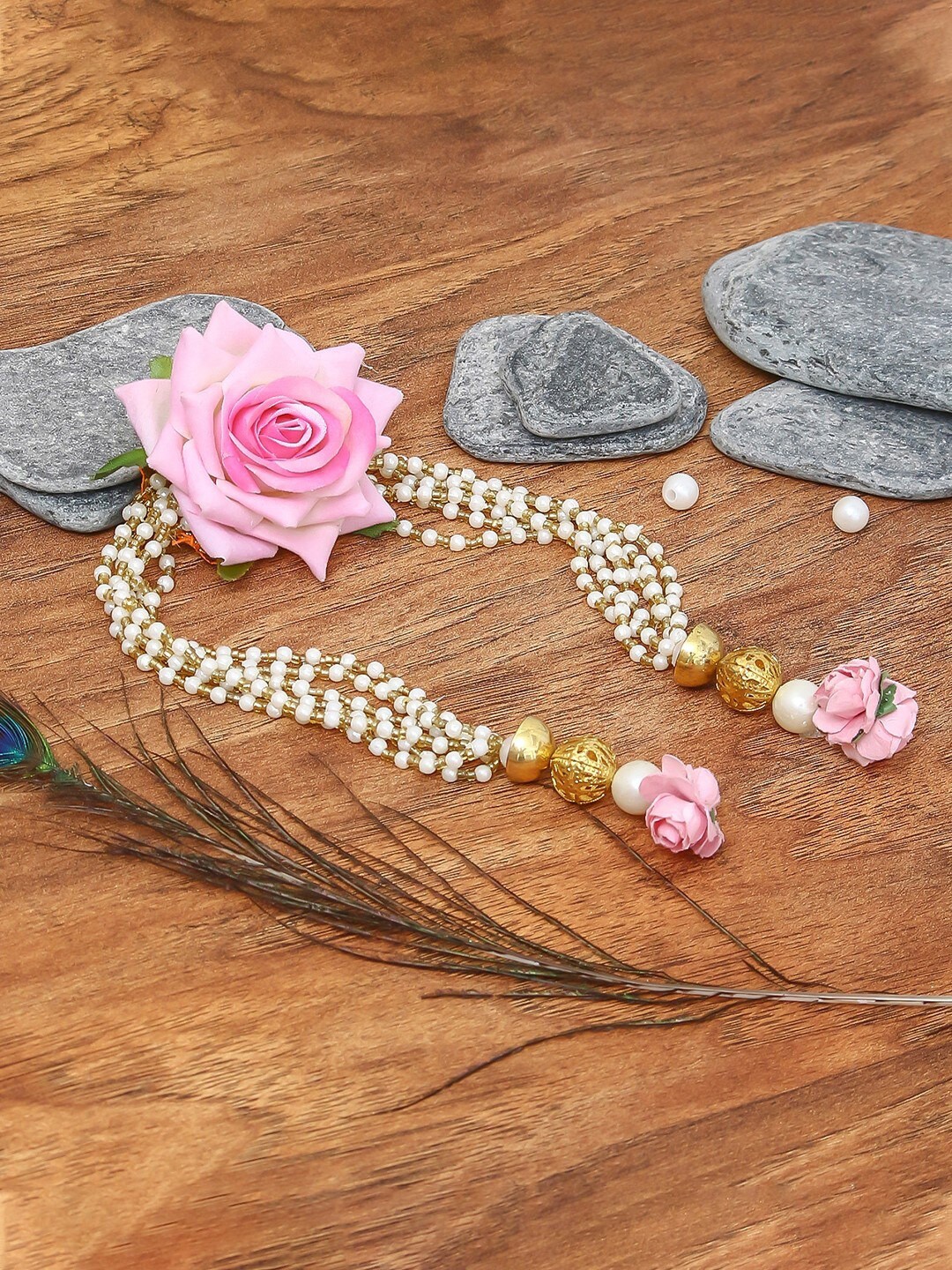

eCraftIndia Women Floral Embellished Rakhi, Pink
