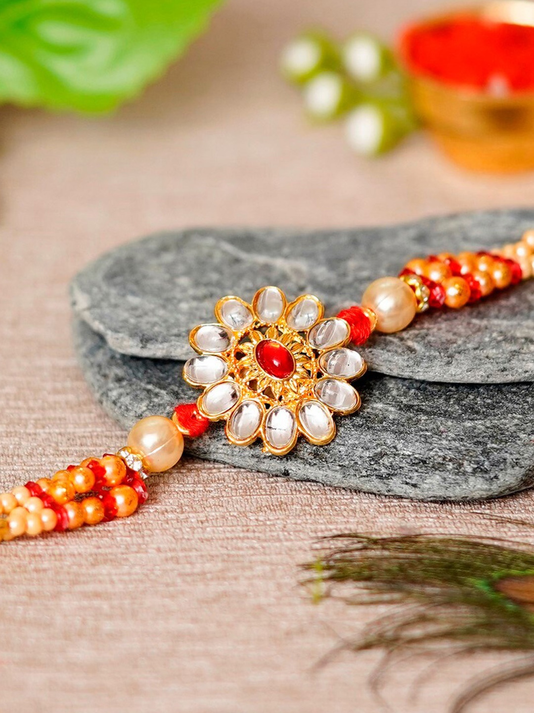 

eCraftIndia Gold-Toned & White Rakhi Gift Set