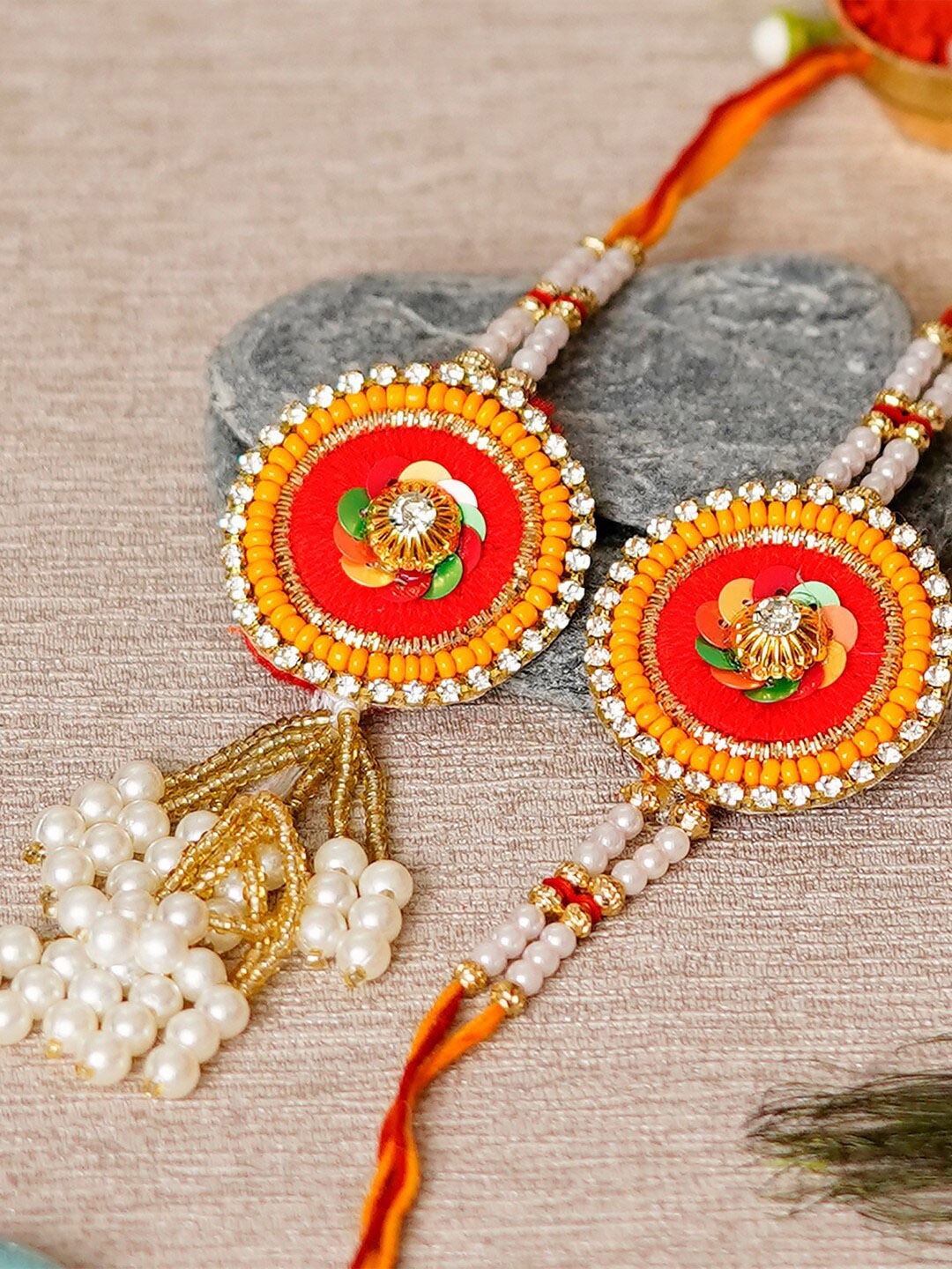 

eCraftIndia Gold-Toned & White Rakhi Gift Set