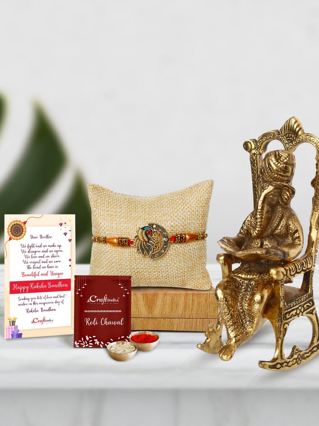 

eCraftIndia Gold-Toned & Green Rakhi Gift Set