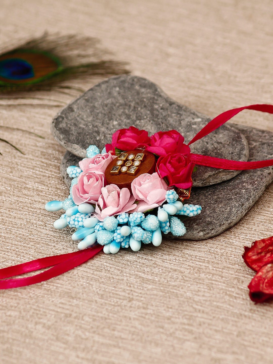 

eCraftIndia Pink & Blue Floral Greeting Card & Rakhi Set