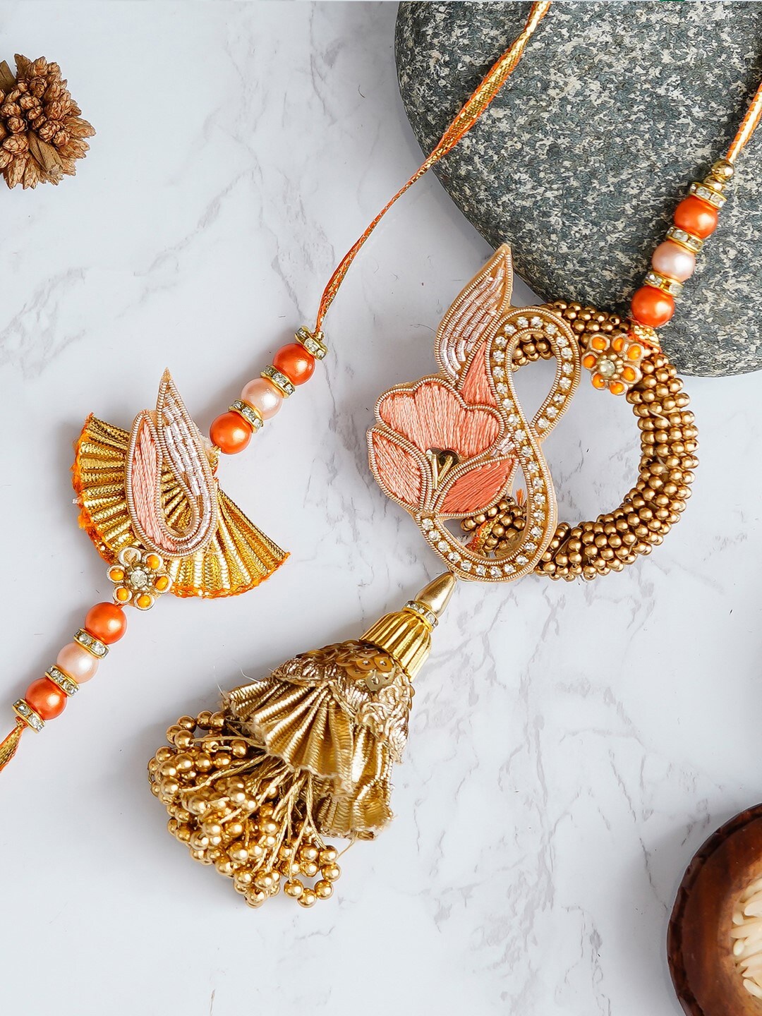

eCraftIndia Gold-Toned & Orange Beaded & Studded Bhaiya Bhabhi Rakhi Set