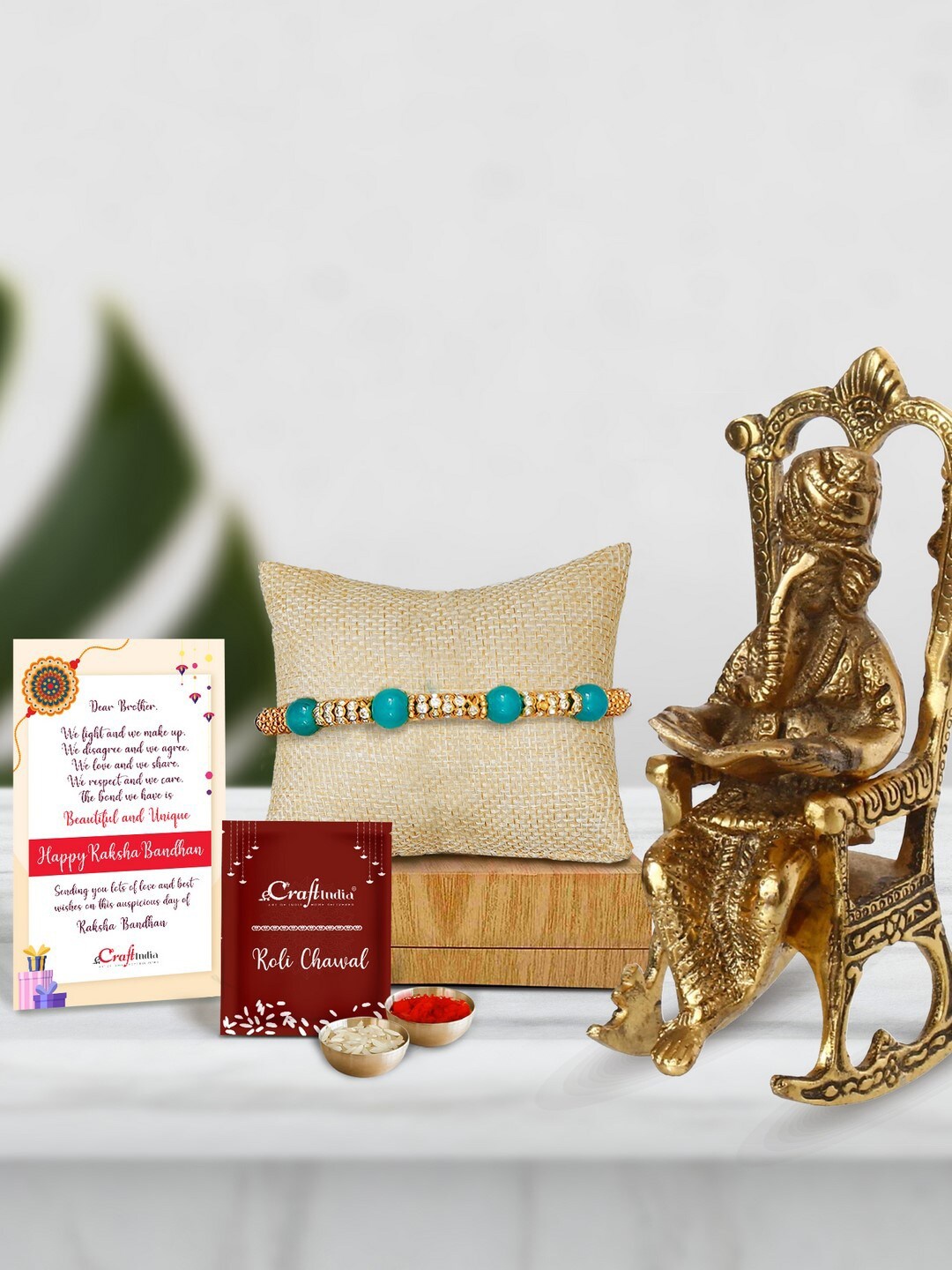 

eCraftIndia Gold-Toned & Green Rakhi Gift Set