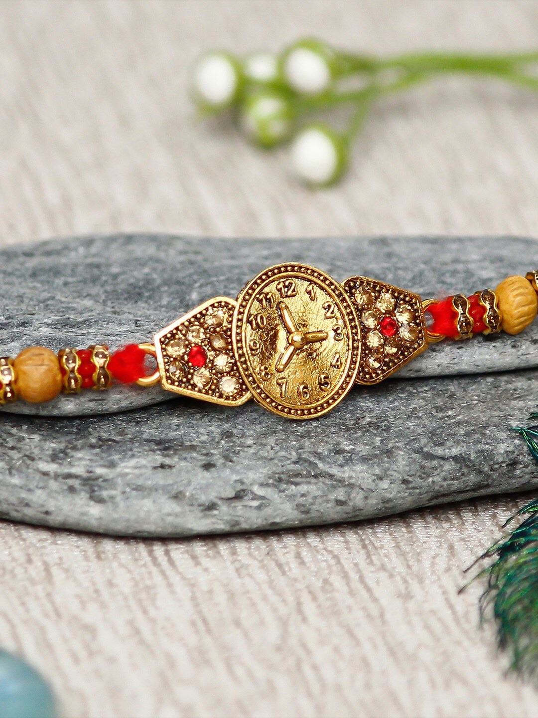 

eCraftIndia Gold-Toned & Red Watch Pattern Rakhi Set