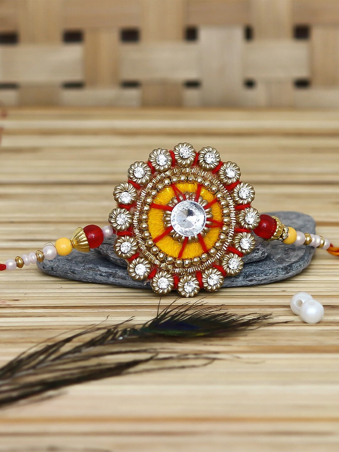 

eCraftIndia Gold-Toned & Red Rakhi Gift Set