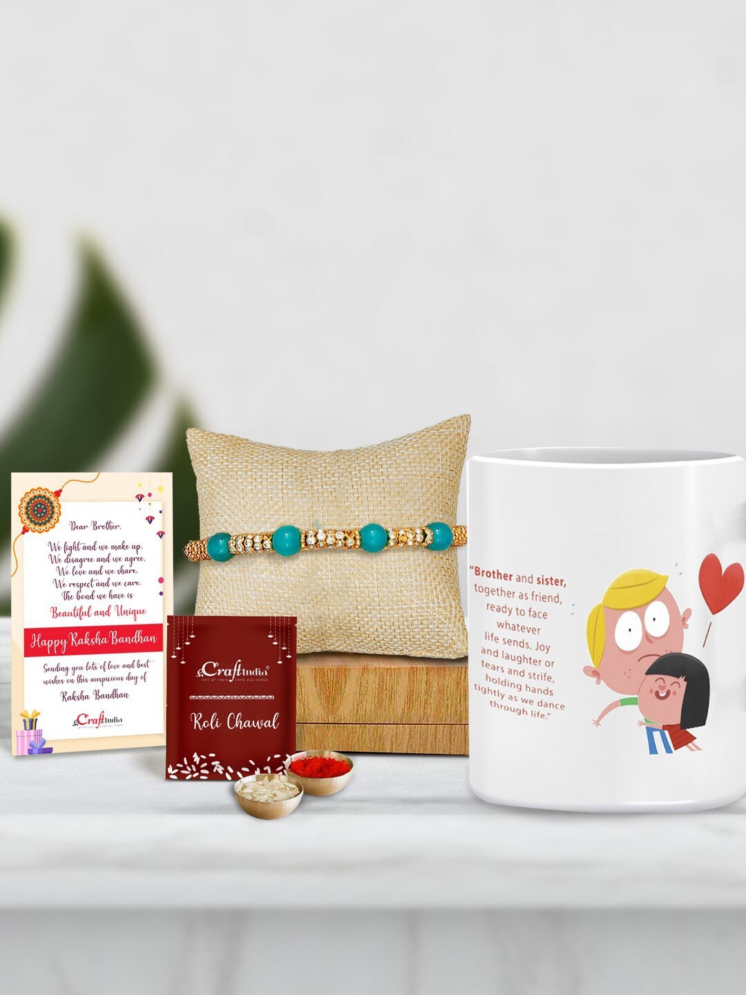 

eCraftIndia Gold-Toned & Green Rakhi Gift Set