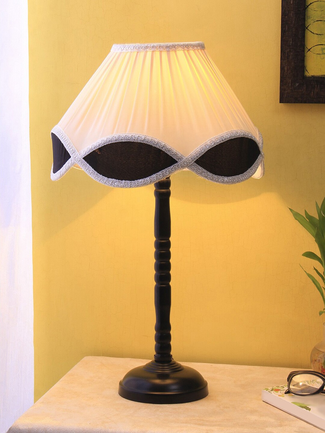 

Devansh White & Navy Blue Iron Bedside Table Lamp with Shade