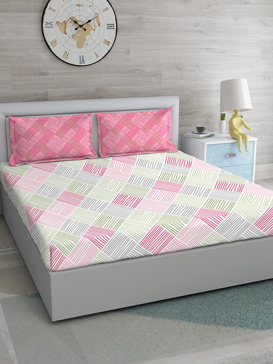 

Duroflex White & Pink Interlace Antibacterial Geometric 144 TC Queen Bedsheet with 2 Pillow Covers