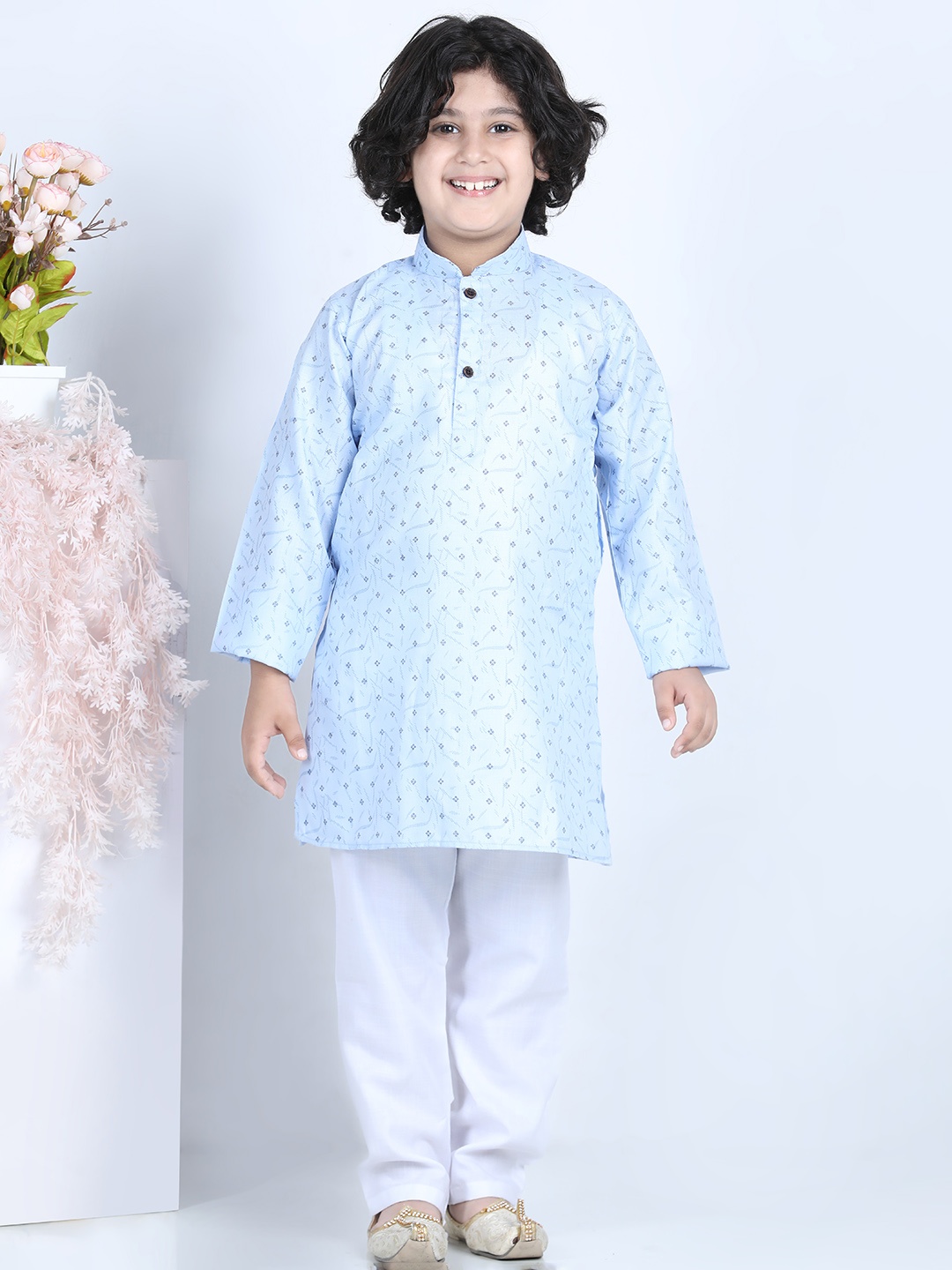 

Kidling Boys Blue Printed Pure Cotton Kurta With Pyjamas